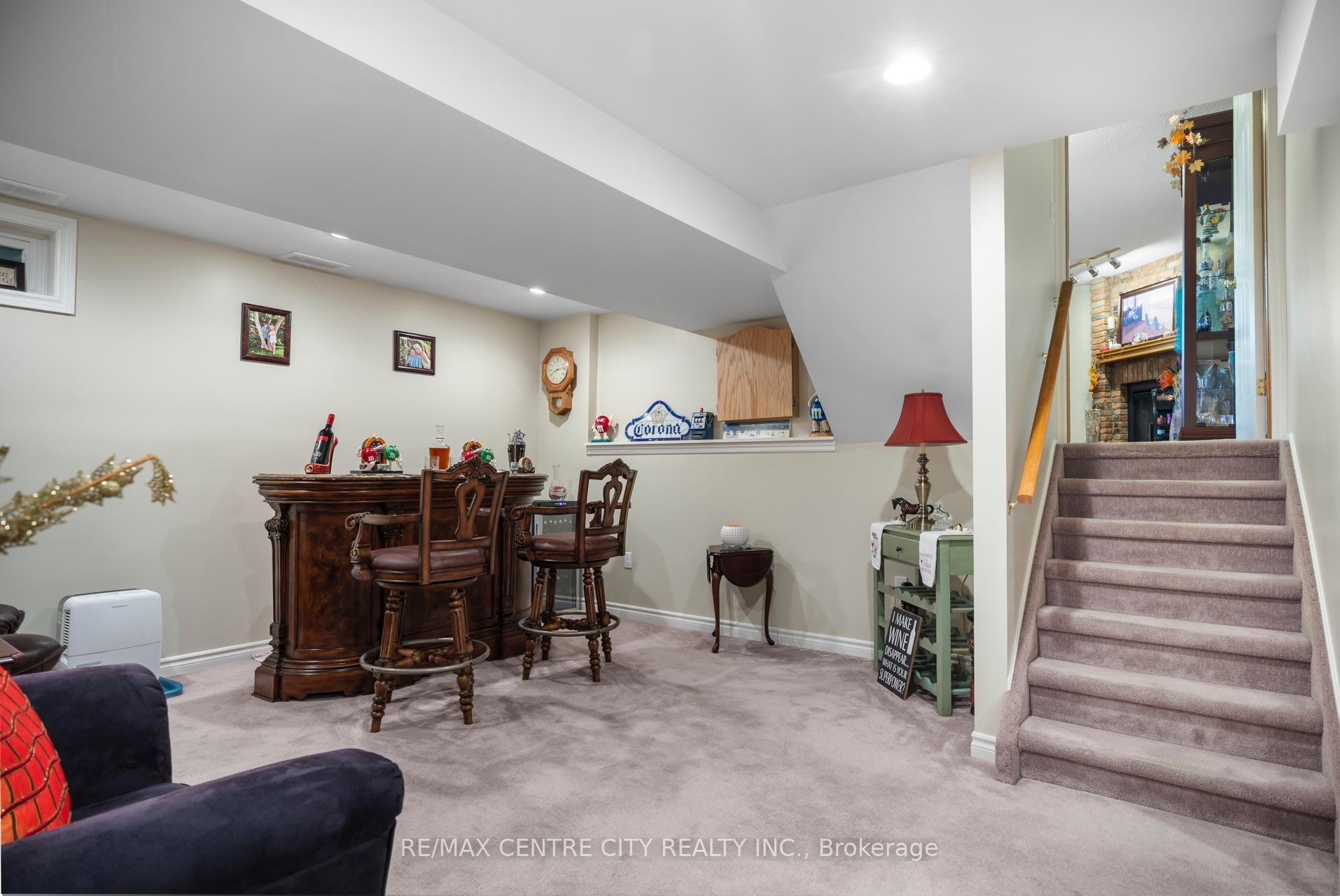 Photo 24 of 25 Daugherty Drive, St. Thomas — HOMEH