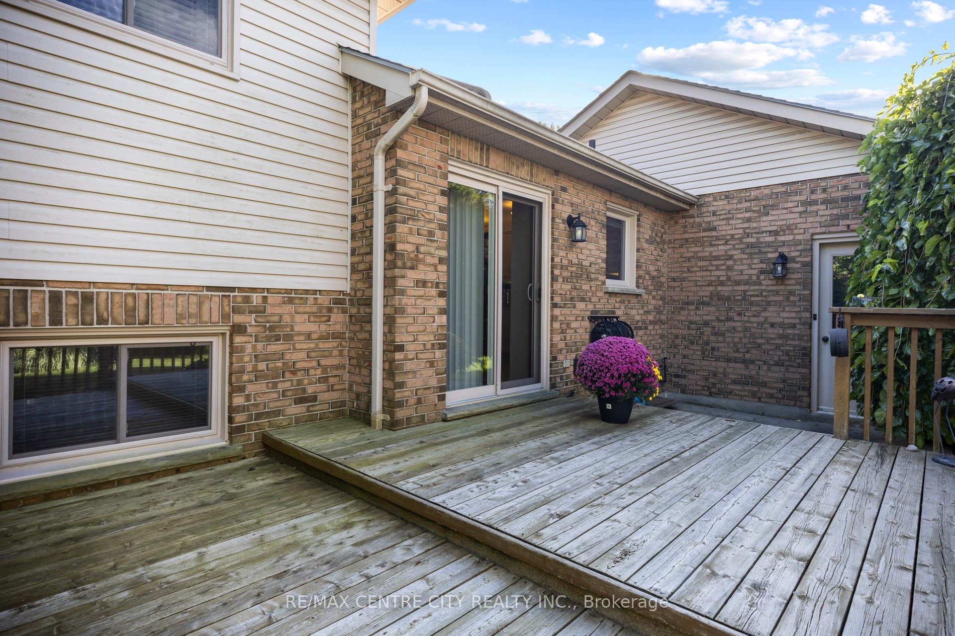 Photo 28 of 25 Daugherty Drive, St. Thomas — HOMEH