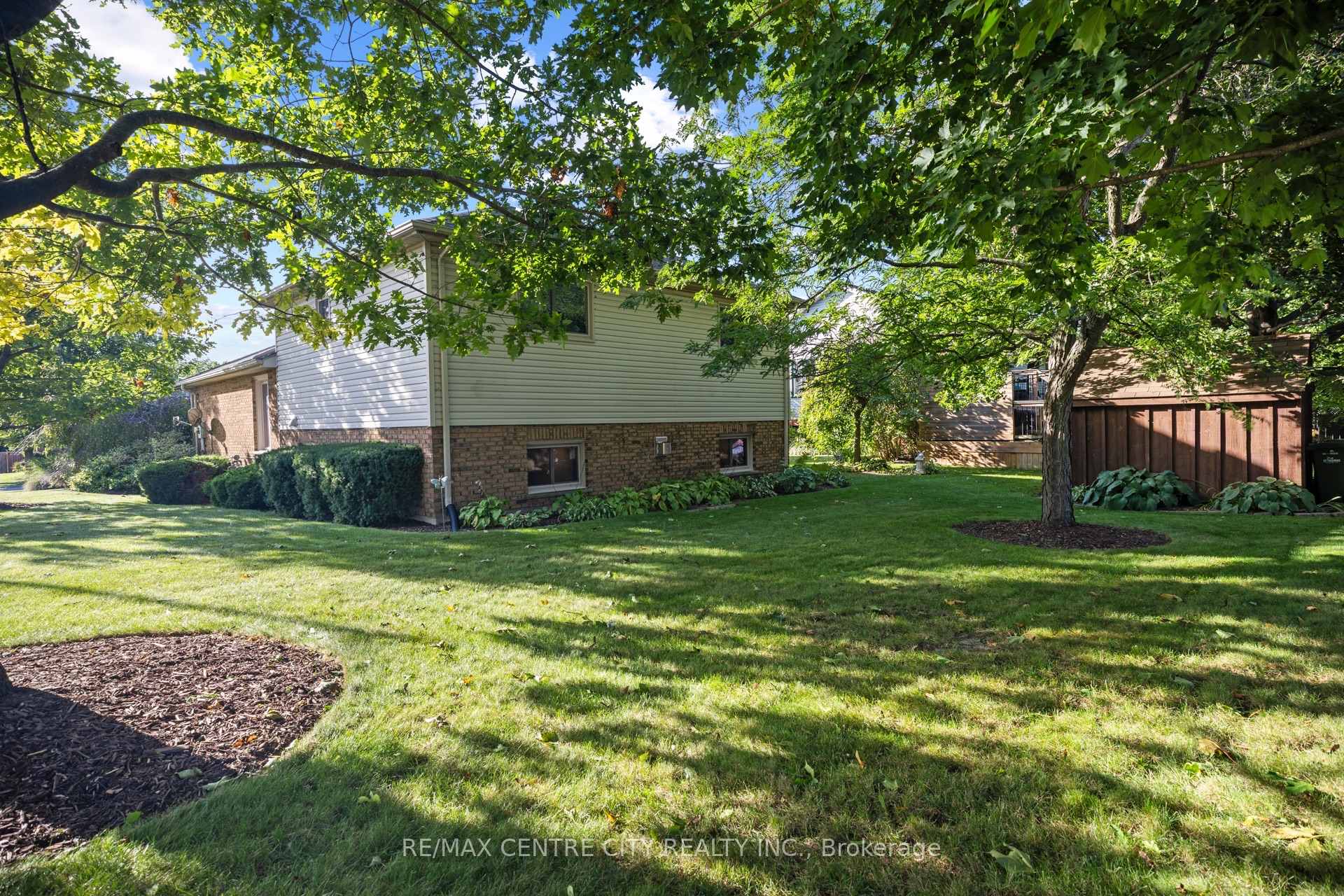 Photo 32 of 25 Daugherty Drive, St. Thomas — HOMEH