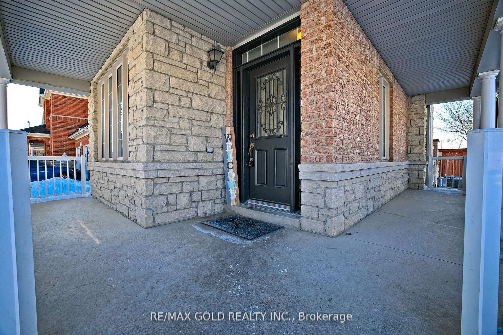 Photo 3 of 69 Calderstone Road, Brampton, Bram East — HOMEH