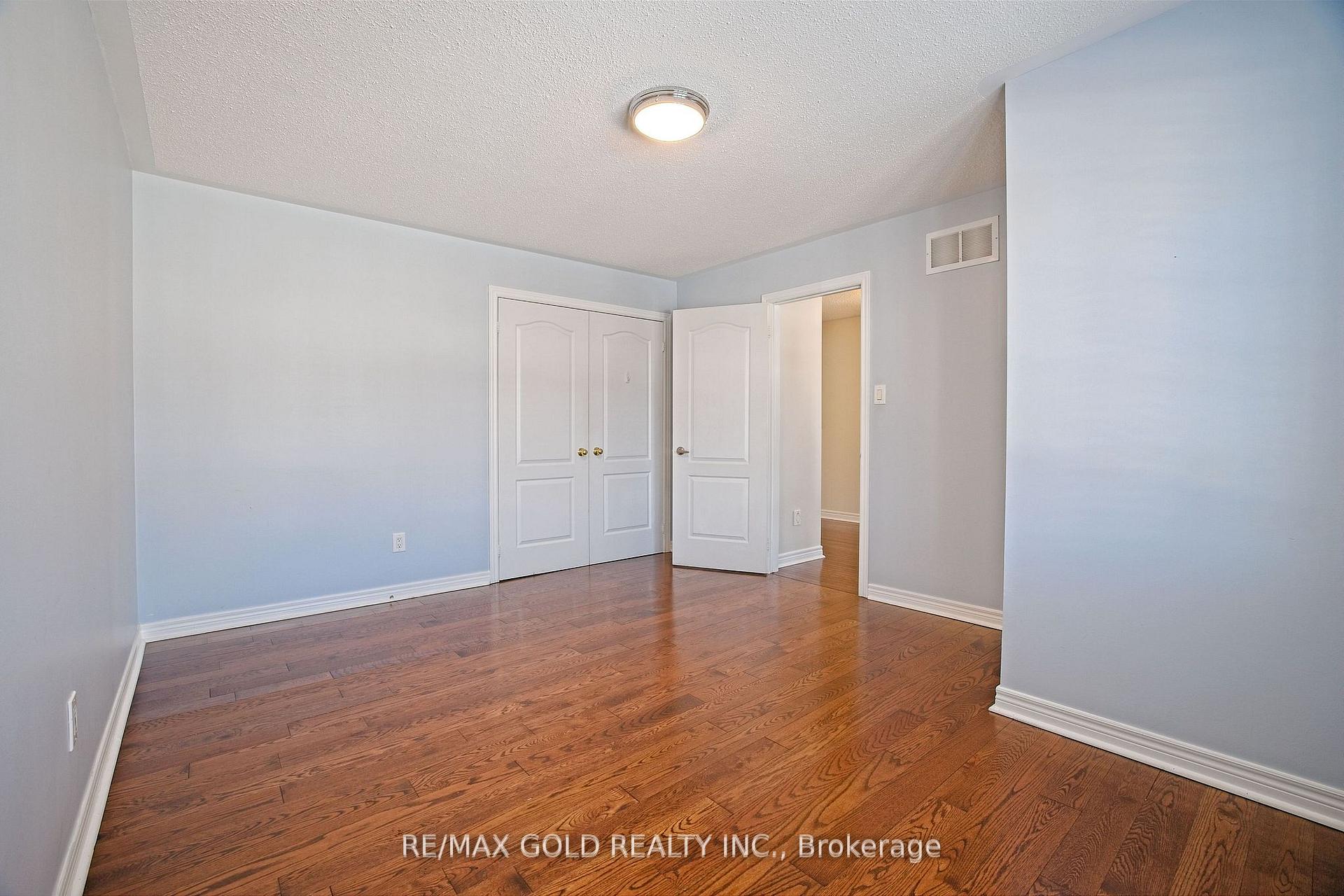 Photo 24 of 69 Calderstone Road, Brampton, Bram East — HOMEH