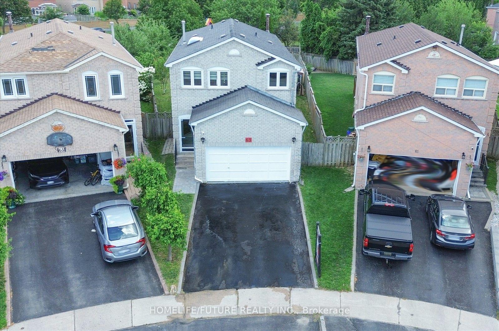 Photo 2 of 63 Chloe Crescent, Markham, Middlefield — HOMEH