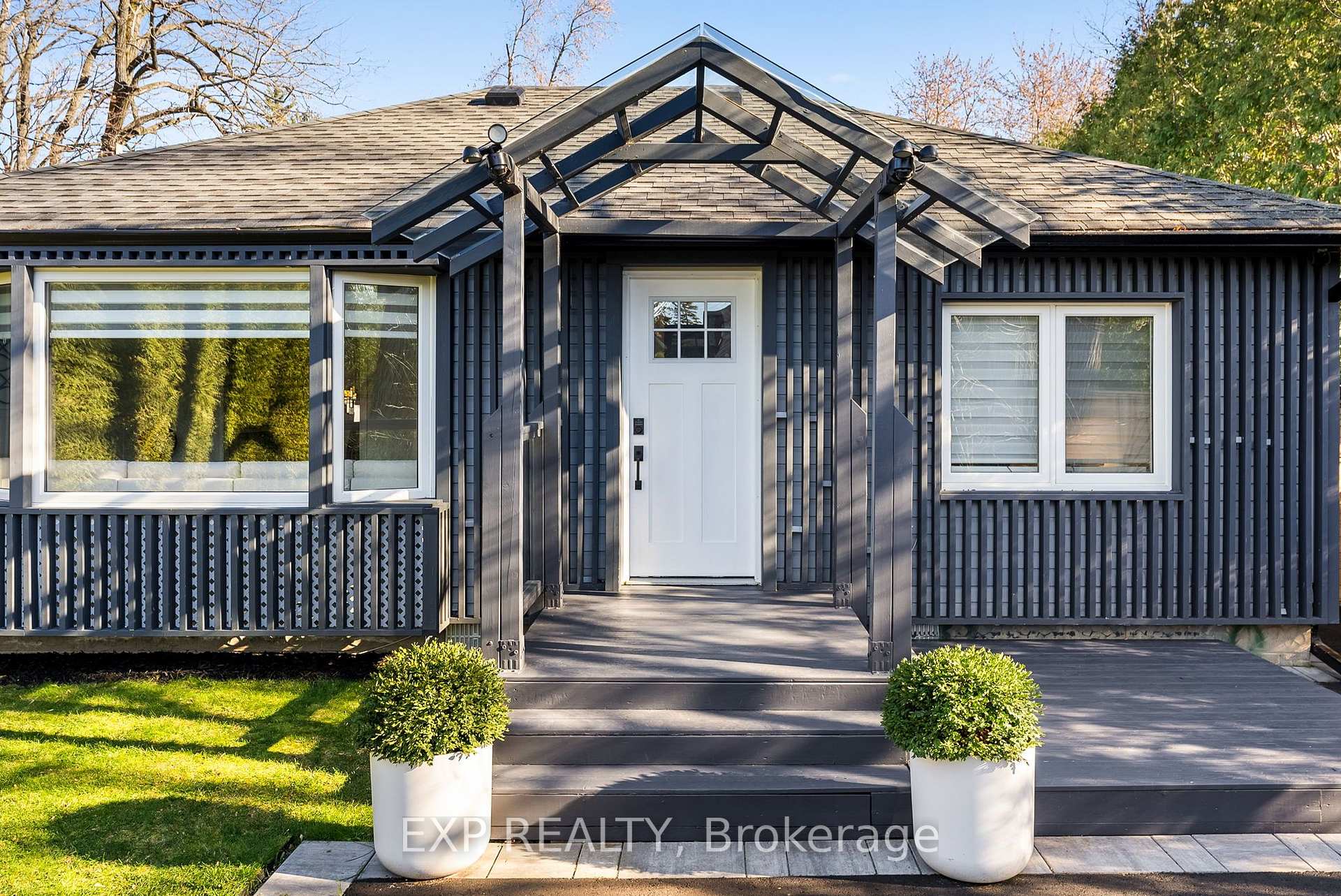 Photo 47 of 32 Farley Circle, Georgina, Historic Lakeshore Communities — HOMEH