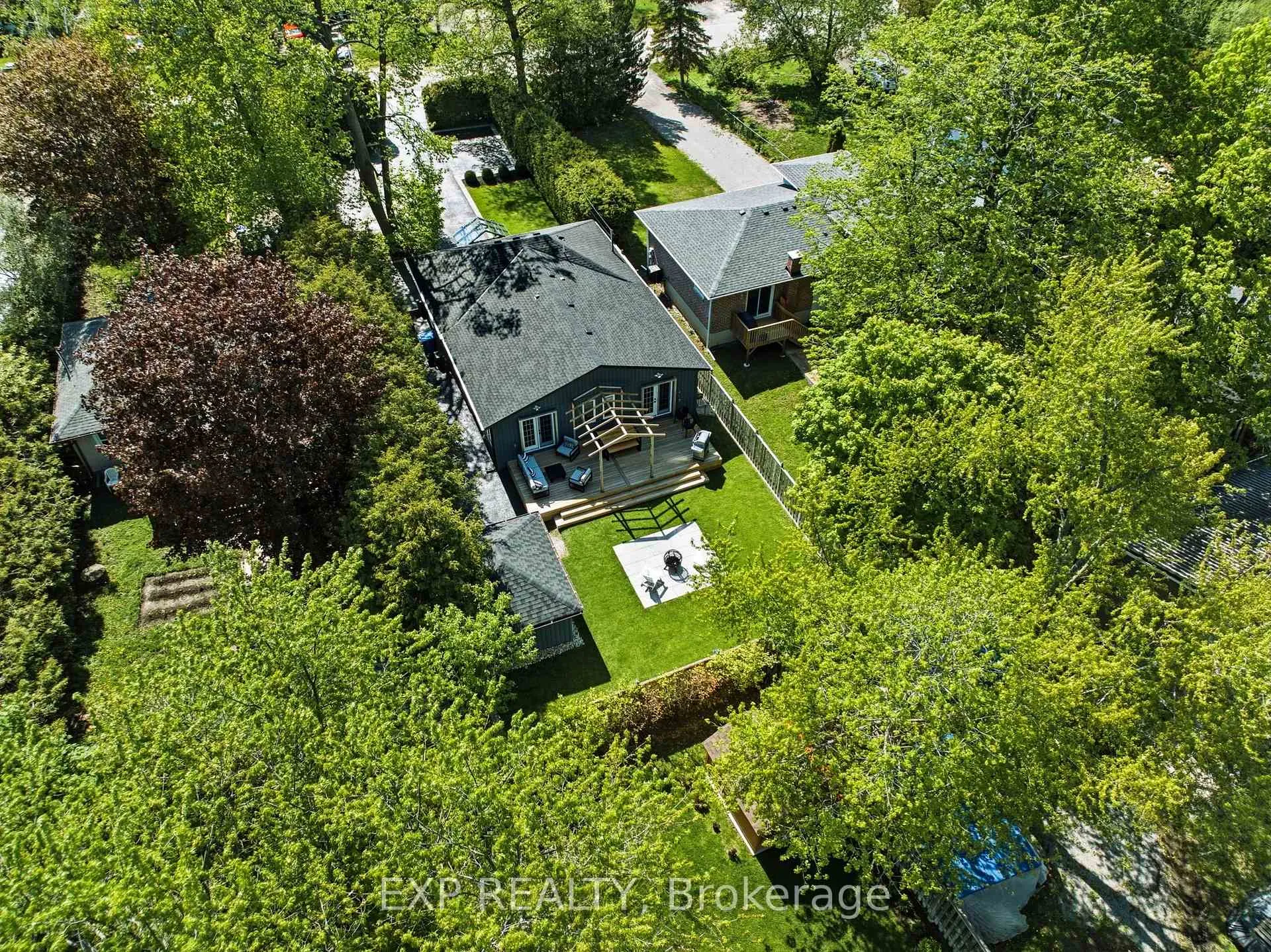 Photo 50 of 32 Farley Circle, Georgina, Historic Lakeshore Communities — HOMEH