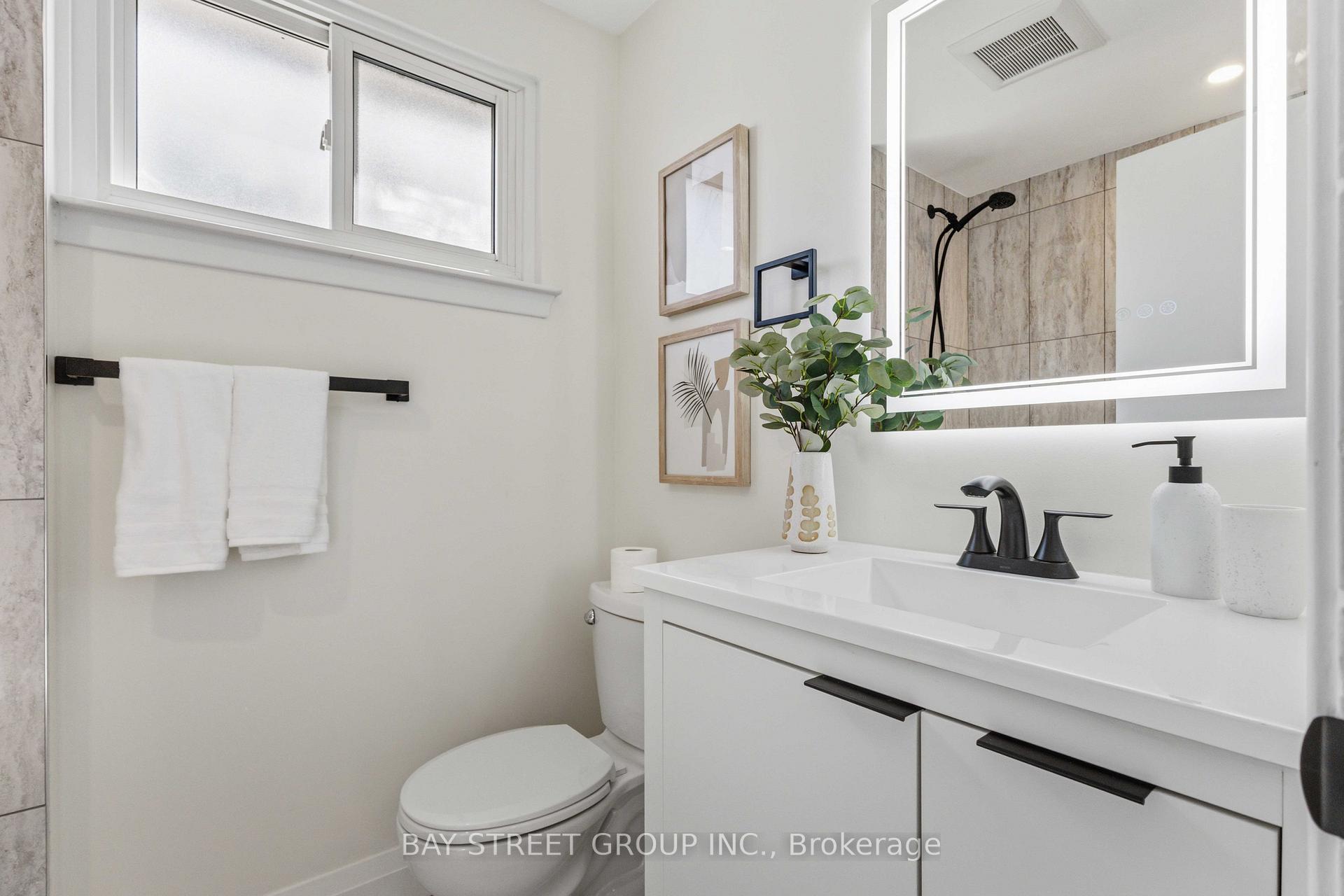 Photo 18 of 115 Bergen Road, Scarborough, Dorset Park — HOMEH