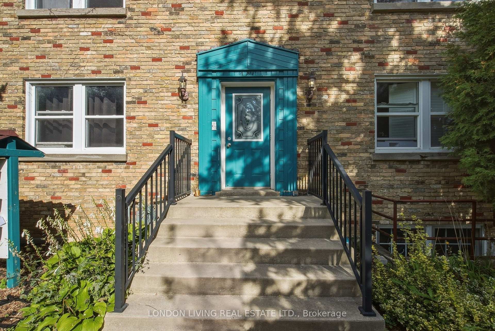 Photo 5 of Unit 4, 137 Windsor Crescent, London, South F — HOMEH