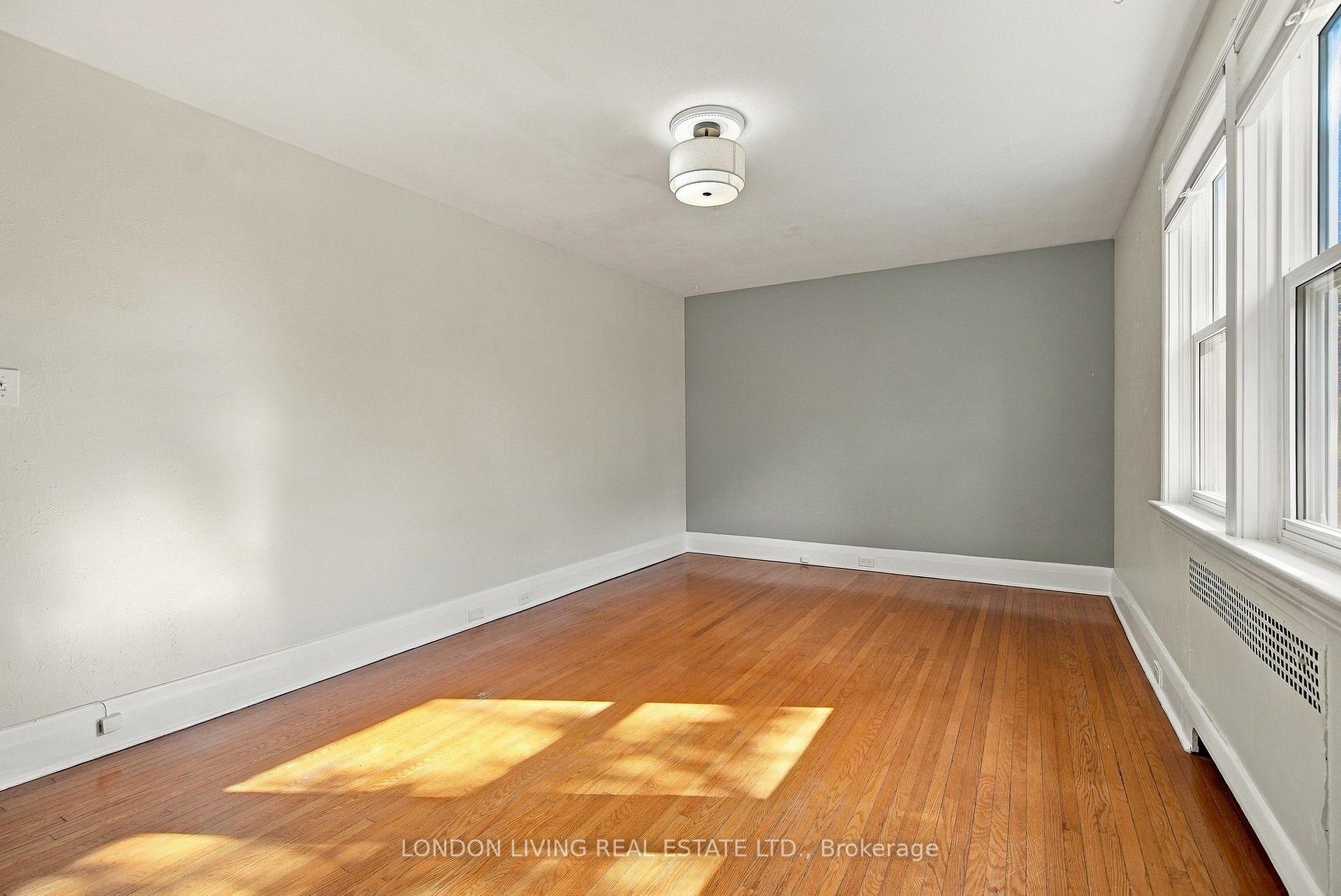 Photo 8 of Unit 4, 137 Windsor Crescent, London, South F — HOMEH