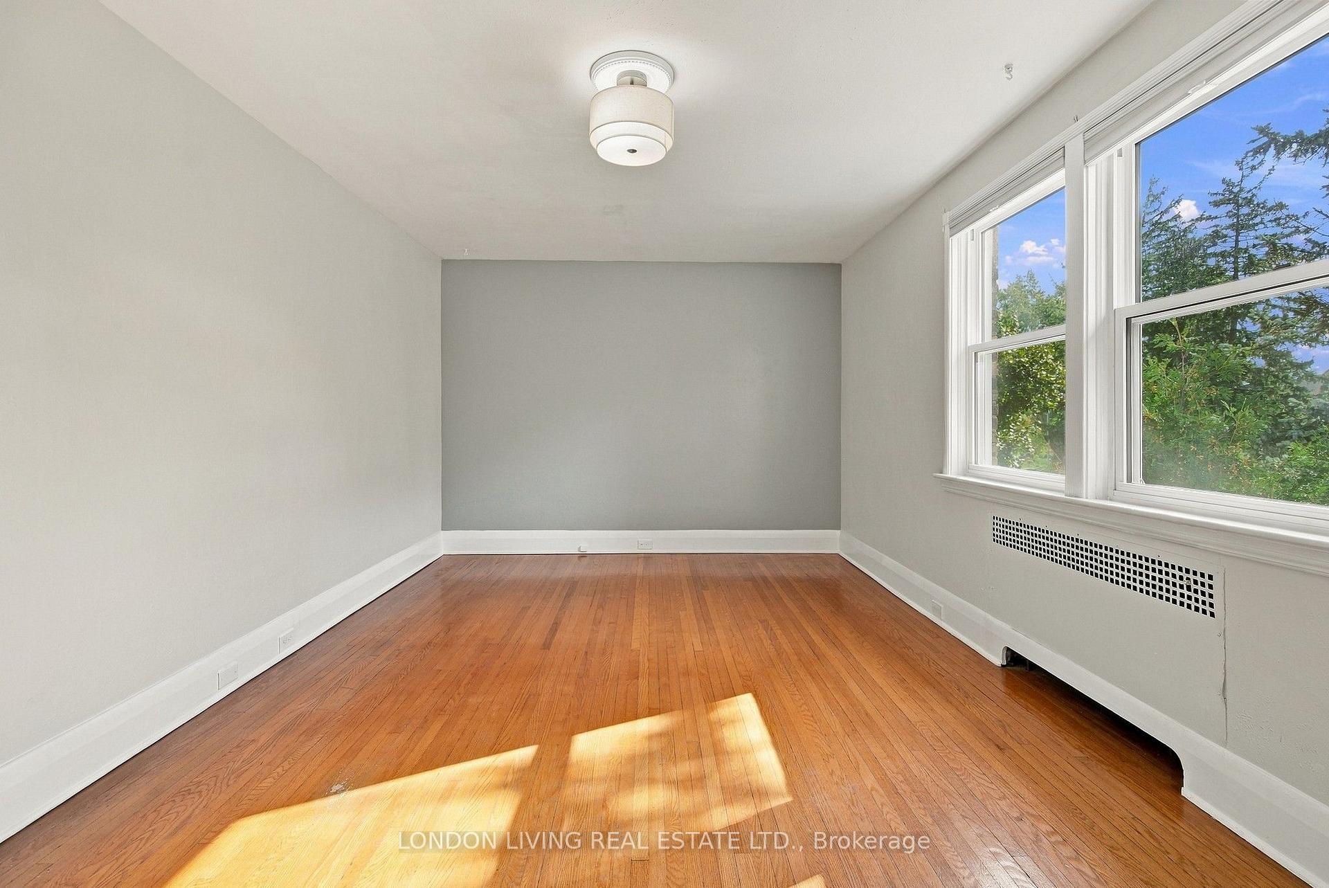 Photo 9 of Unit 4, 137 Windsor Crescent, London, South F — HOMEH