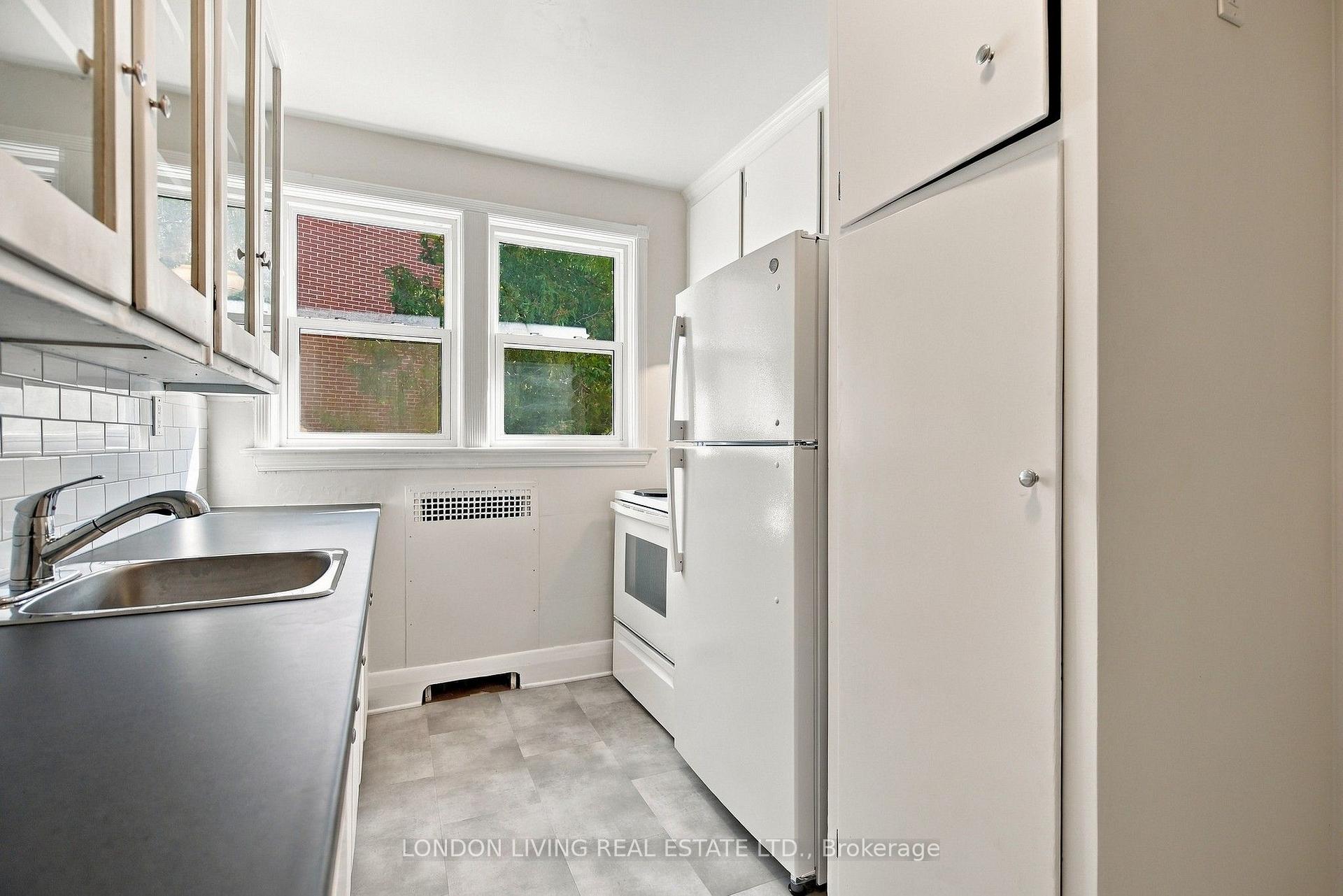 Photo 14 of Unit 4, 137 Windsor Crescent, London, South F — HOMEH