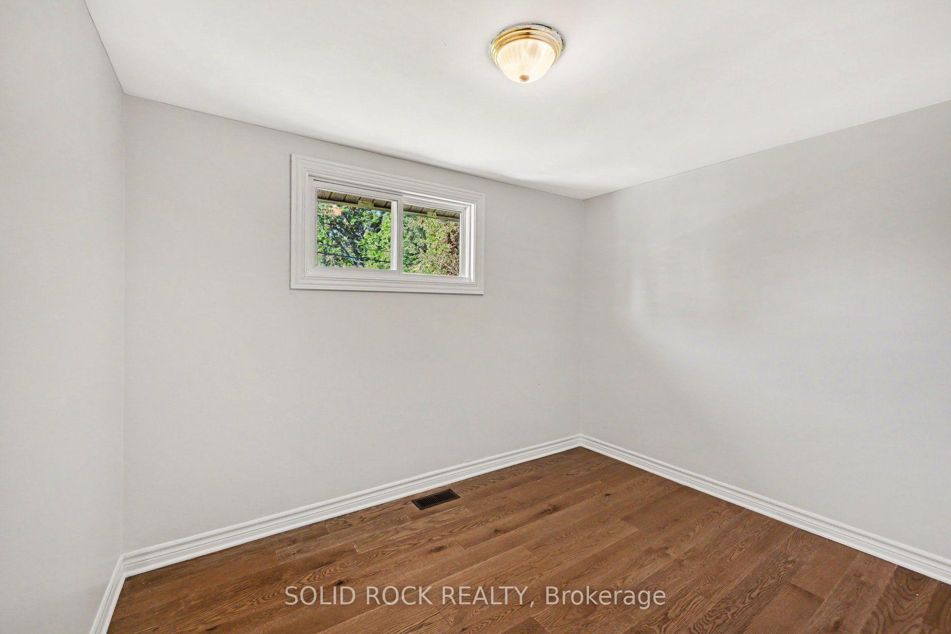 Photo 29 of 236 Campbell Drive N, McNab/Braeside, Mcnab/Braeside Twps — HOMEH