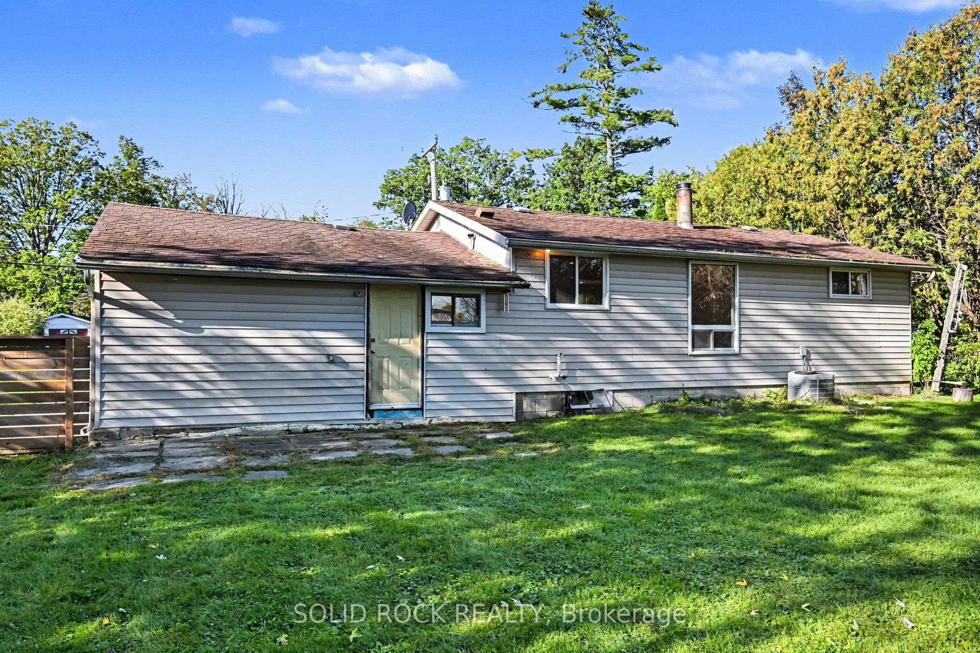 Photo 34 of 236 Campbell Drive N, McNab/Braeside, Mcnab/Braeside Twps — HOMEH