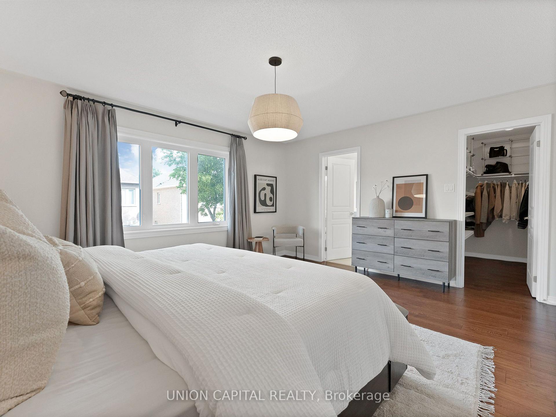 Photo 14 of 112 Southbrook Crescent, Markham, Cachet — HOMEH