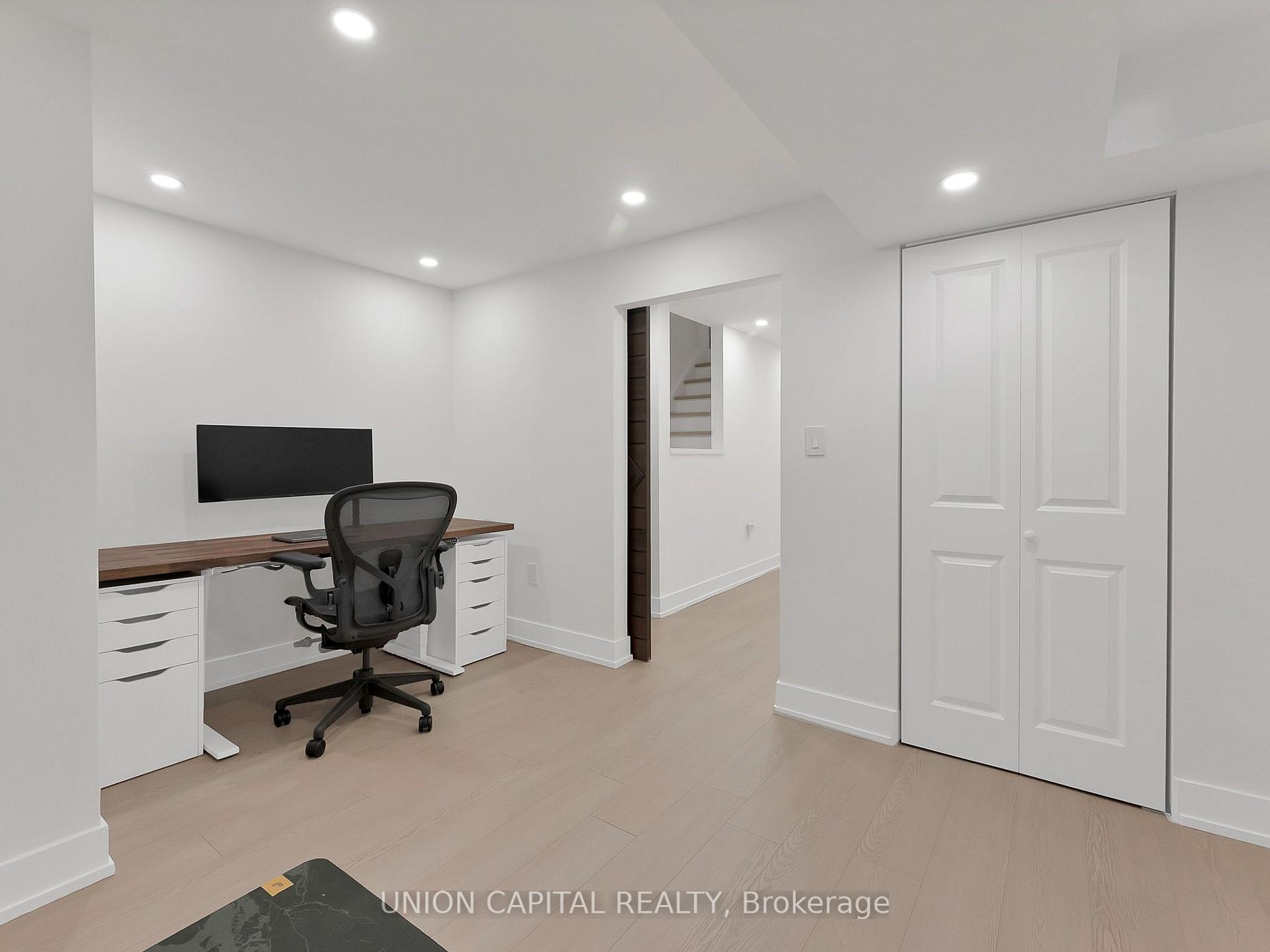 Photo 26 of 112 Southbrook Crescent, Markham, Cachet — HOMEH