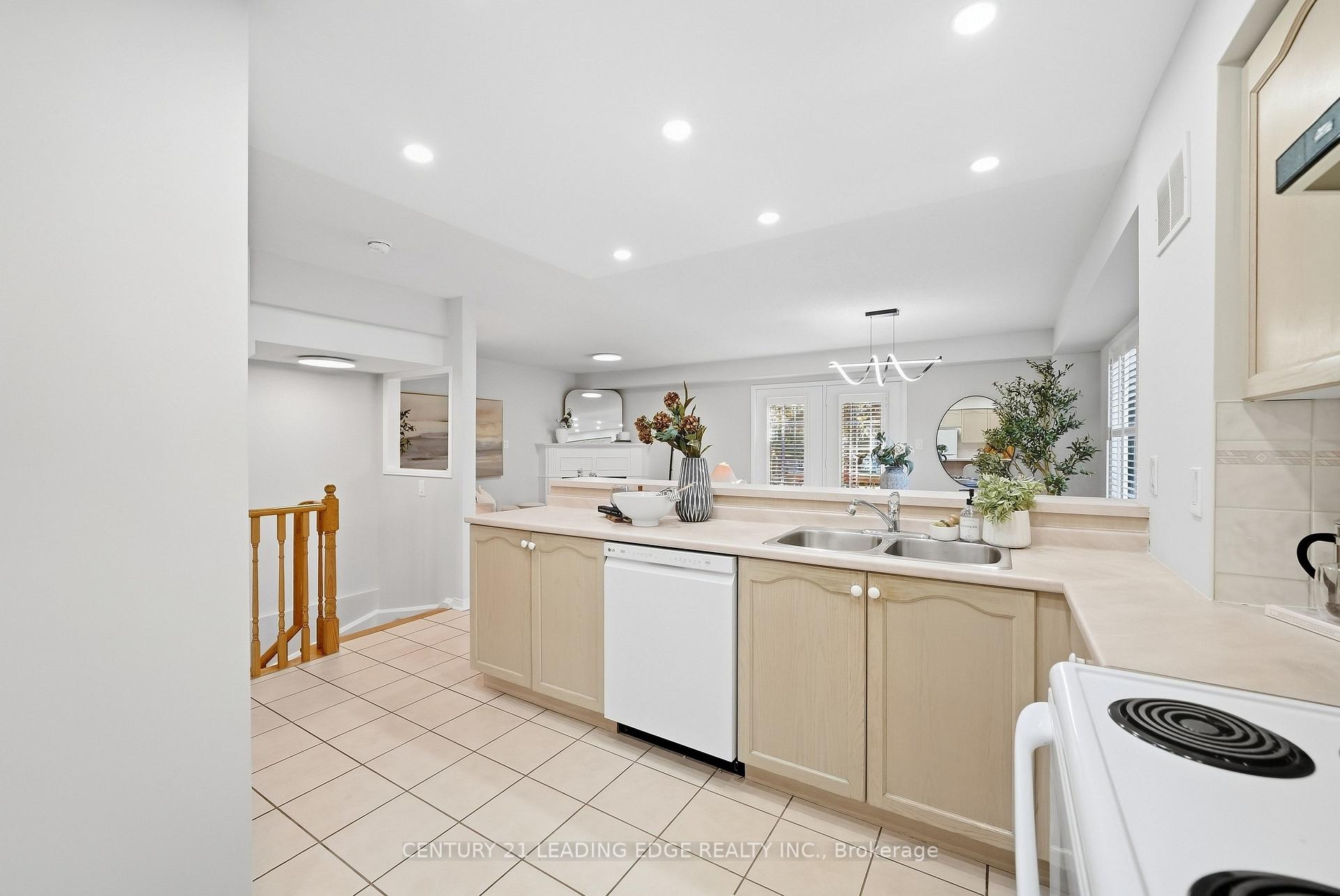 Photo 14 of Unit 146, 1995 Royal Road, Pickering, Village East — HOMEH
