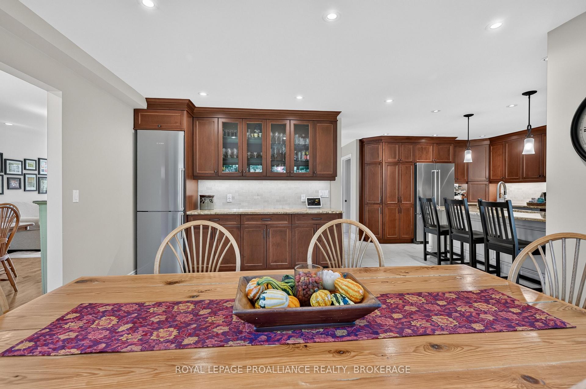 Photo 10 of 640 Braeside Crescent, Kingston, North of Taylor-Kidd Blvd — HOMEH
