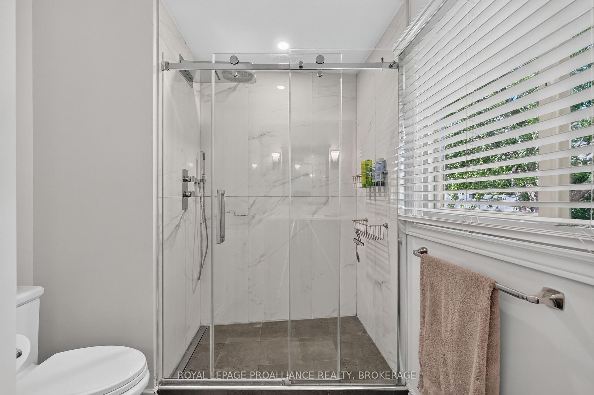 Photo 23 of 640 Braeside Crescent, Kingston, North of Taylor-Kidd Blvd — HOMEH