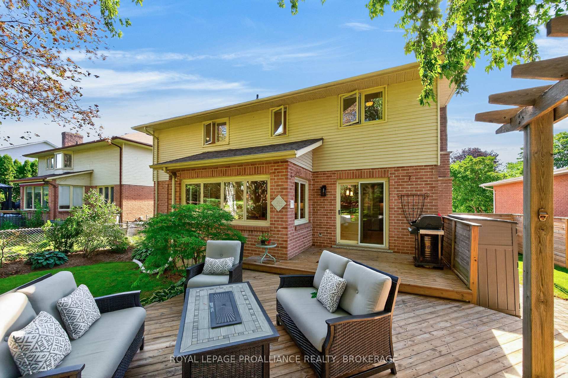 Photo 36 of 640 Braeside Crescent, Kingston, North of Taylor-Kidd Blvd — HOMEH