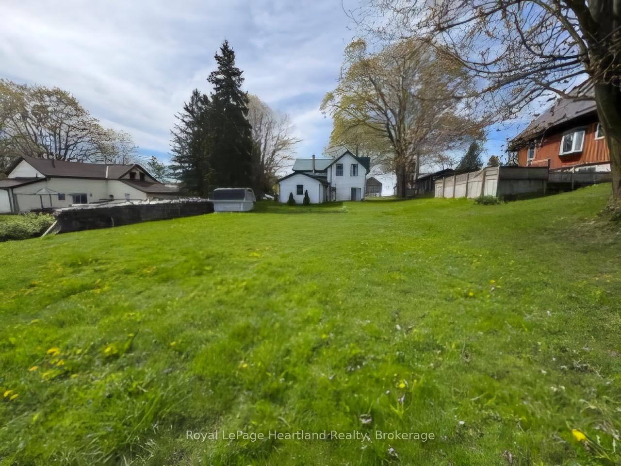 Photo 7 of 1614 Huron-Bruce Road, South Bruce — HOMEH