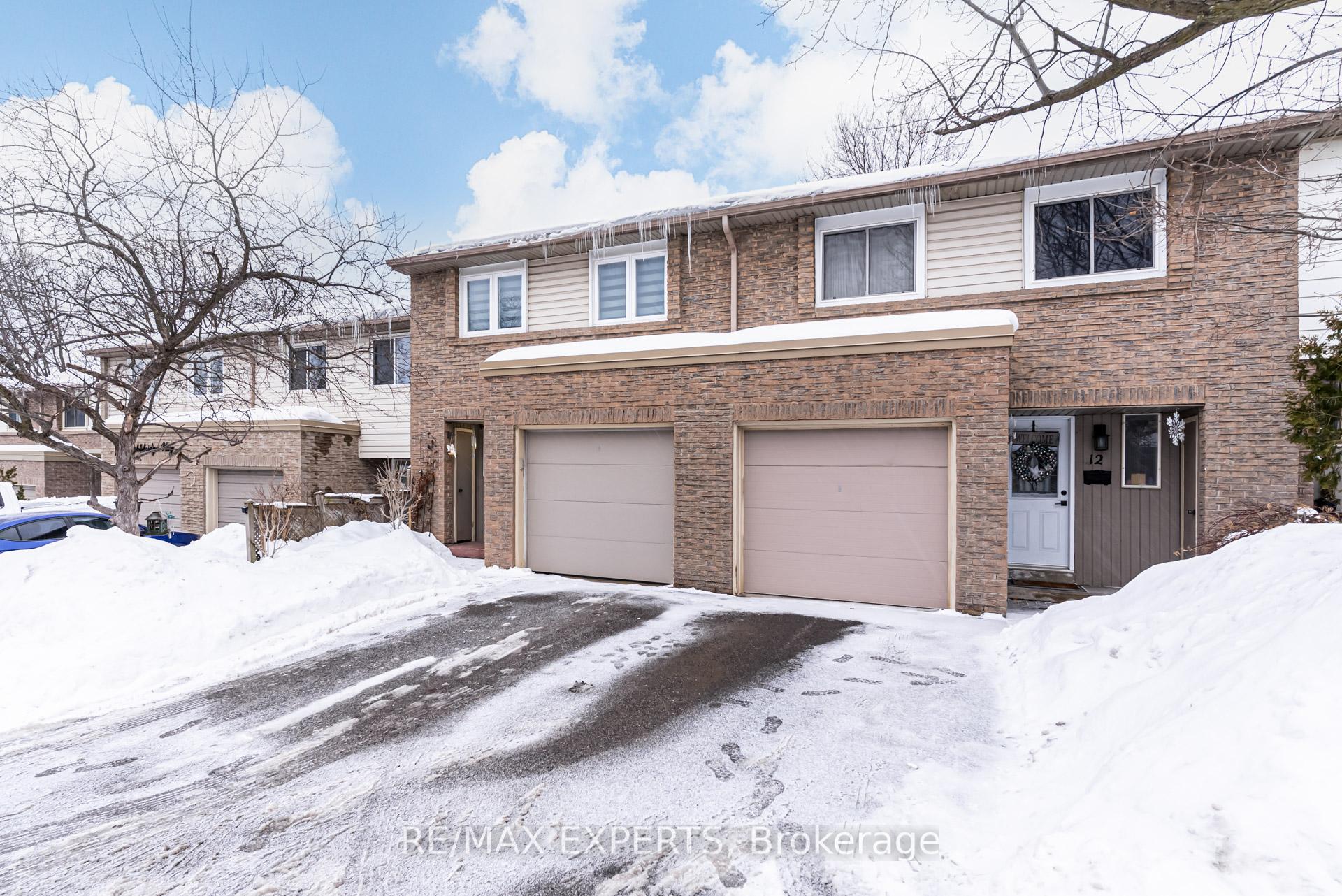 Photo 5 of 10 Knightsbridge Way, Markham, Markham Village — HOMEH