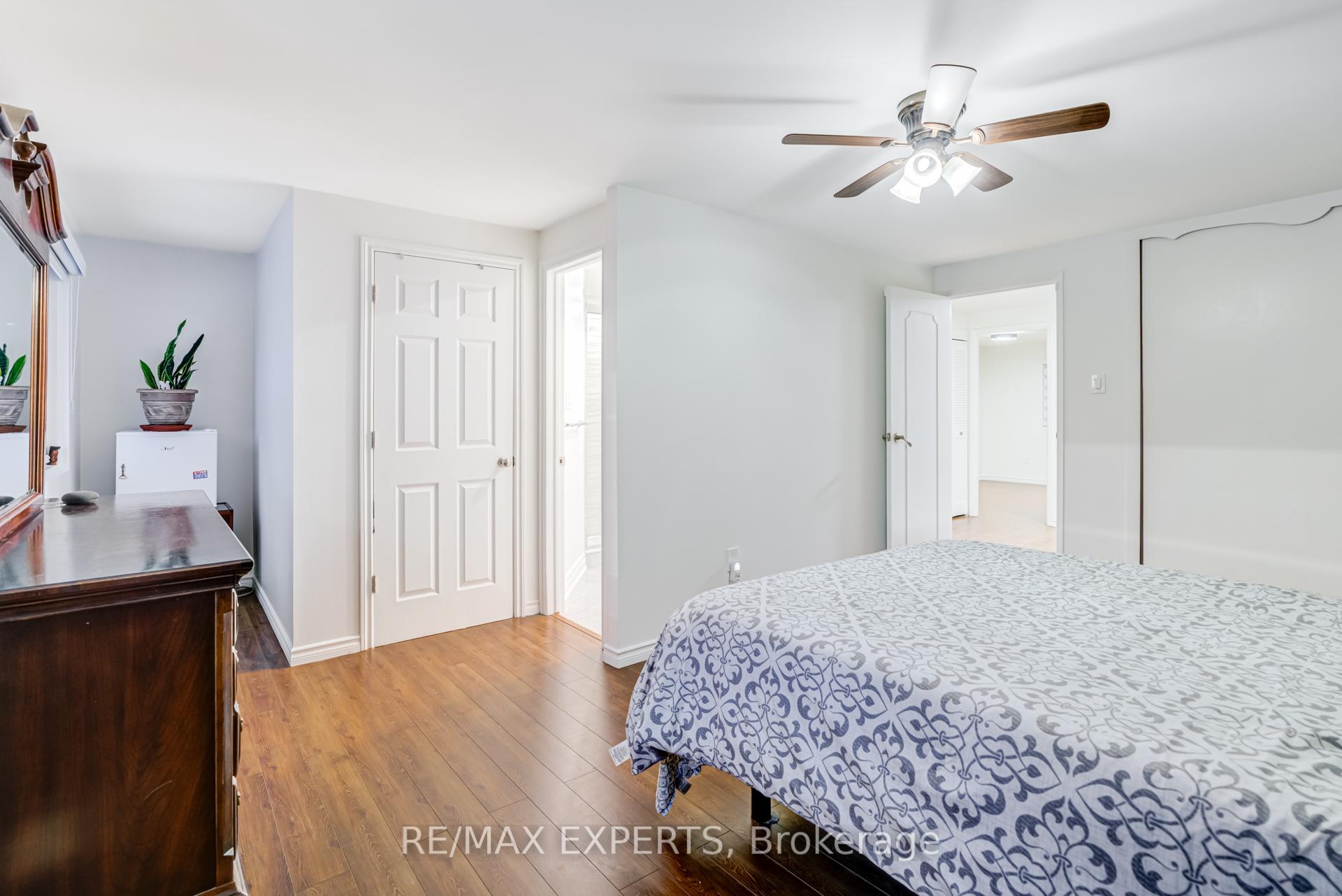 Photo 26 of 10 Knightsbridge Way, Markham, Markham Village — HOMEH