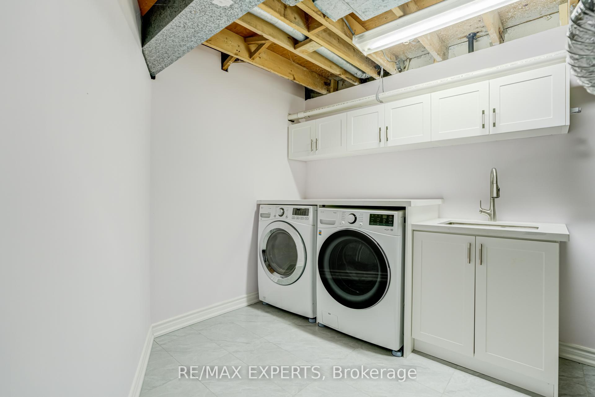 Photo 42 of 10 Knightsbridge Way, Markham, Markham Village — HOMEH