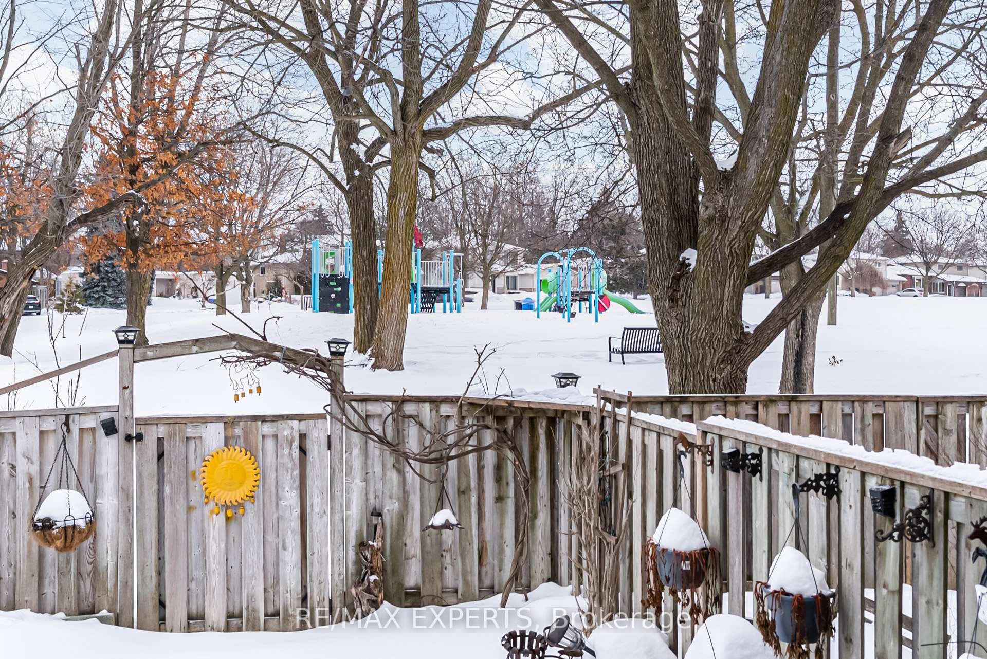 Photo 45 of 10 Knightsbridge Way, Markham, Markham Village — HOMEH