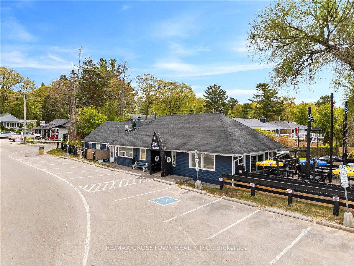Photo 2 of 369 Balm Beach Road W, Tiny, Rural Tiny — HOMEH