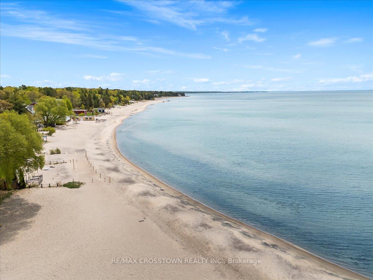 Photo 7 of 369 Balm Beach Road W, Tiny, Rural Tiny — HOMEH