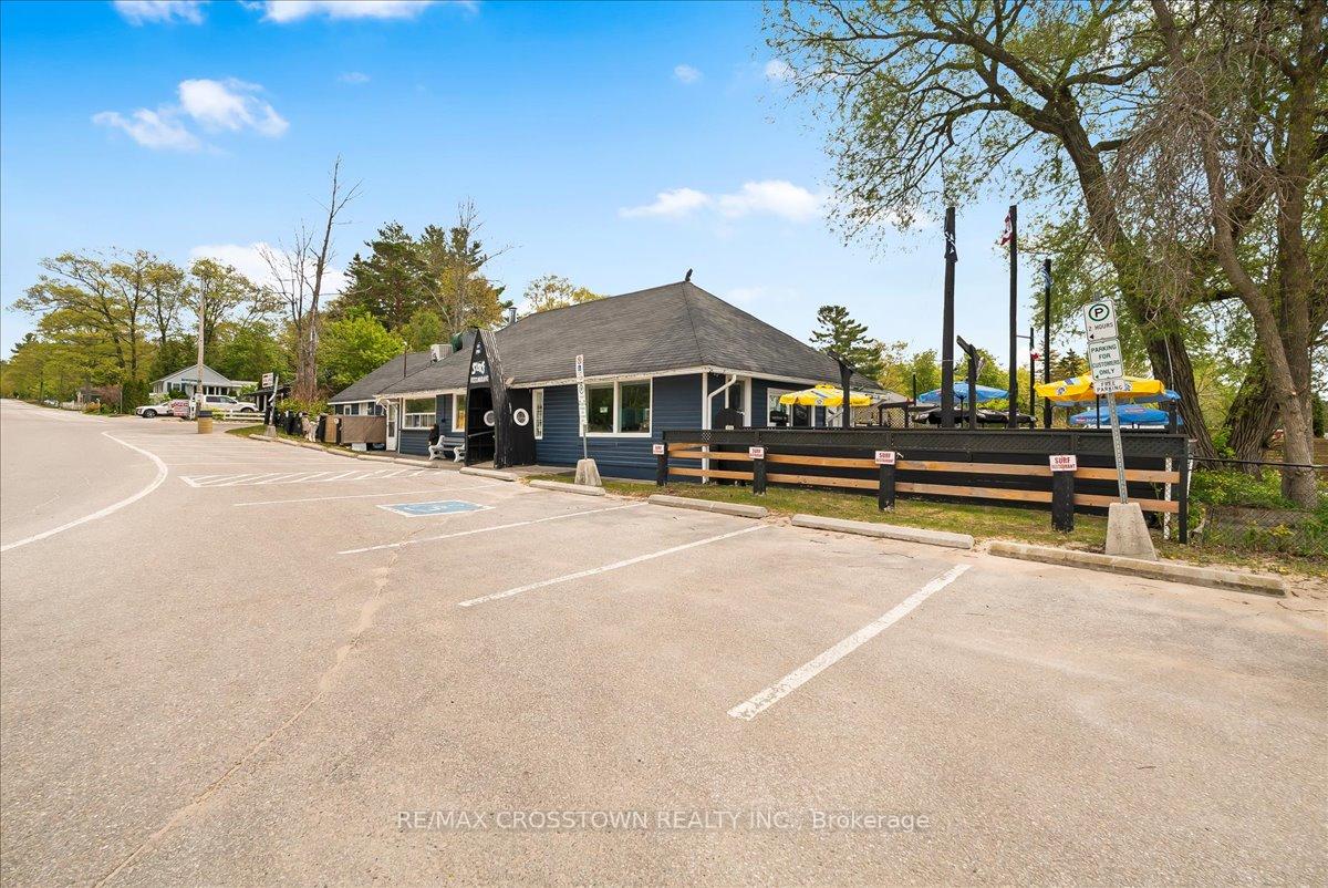 Photo 11 of 369 Balm Beach Road W, Tiny, Rural Tiny — HOMEH