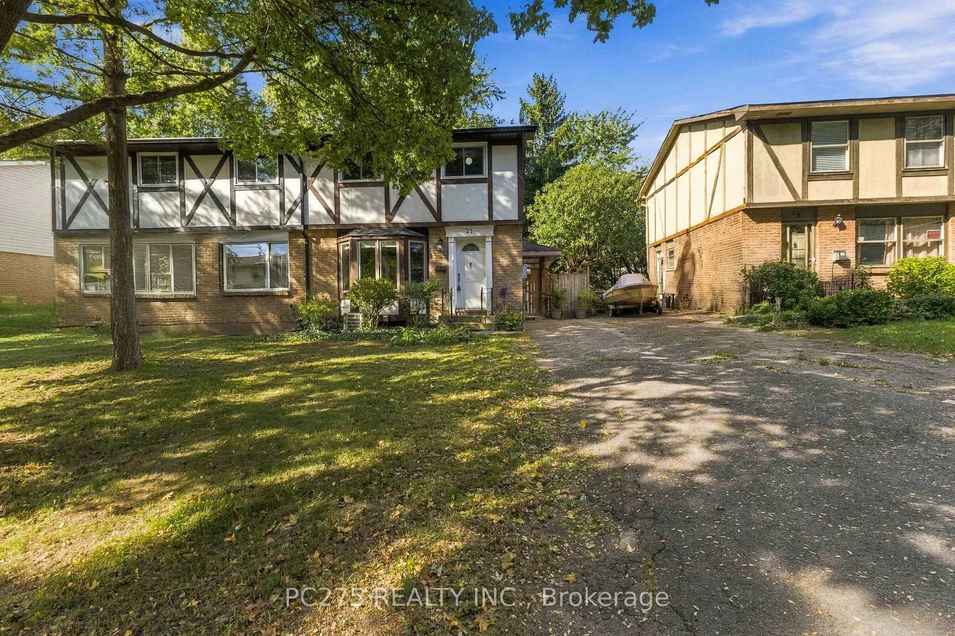 Photo 4 of 27 Sasha Crescent, London, South X — HOMEH