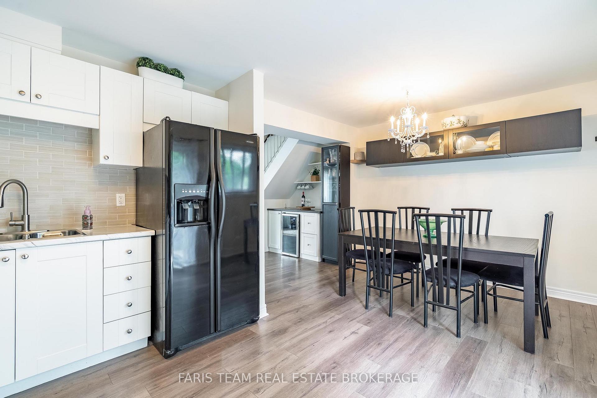 Photo 8 of Unit E4, 63 Ferris Lane, Barrie, Cundles East — HOMEH