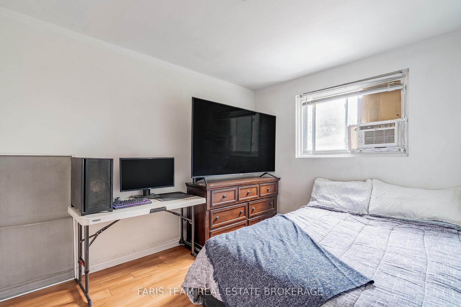 Photo 18 of Unit E4, 63 Ferris Lane, Barrie, Cundles East — HOMEH