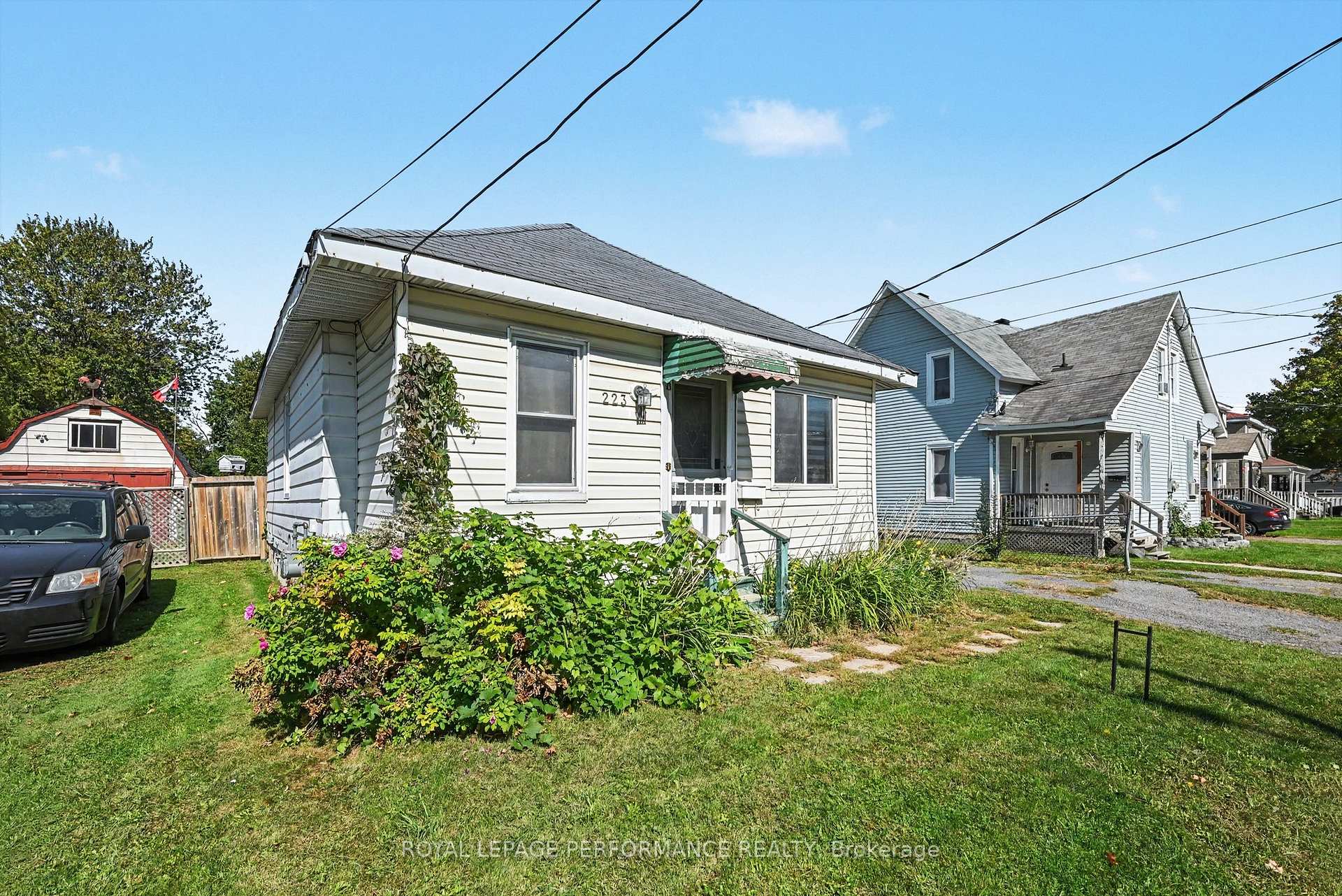 Photo 4 of 223 Sixth Street W, Cornwall, Cornwall — HOMEH