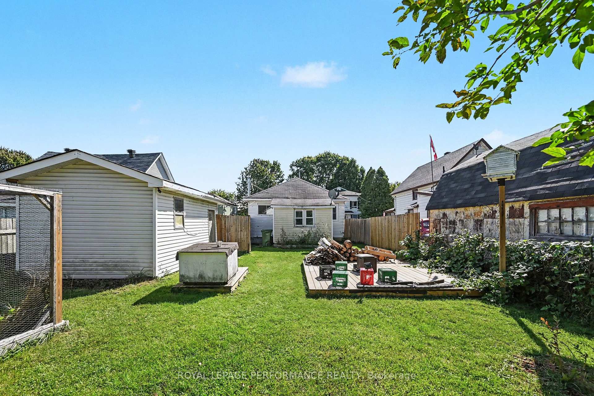 Photo 33 of 223 Sixth Street W, Cornwall, Cornwall — HOMEH