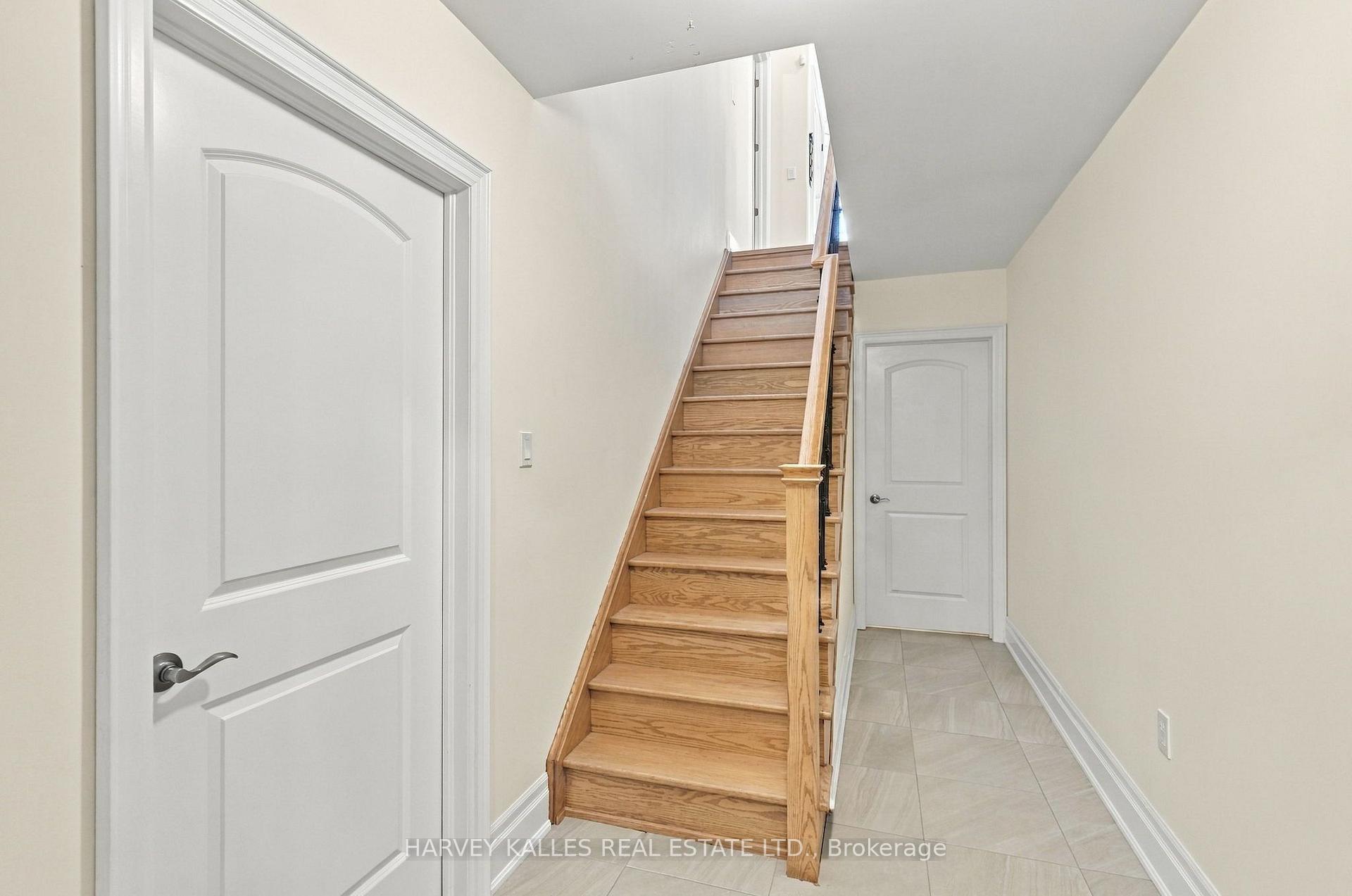 Photo 43 of 1650 Rizzardo Crescent, Innisfil, Alcona — HOMEH