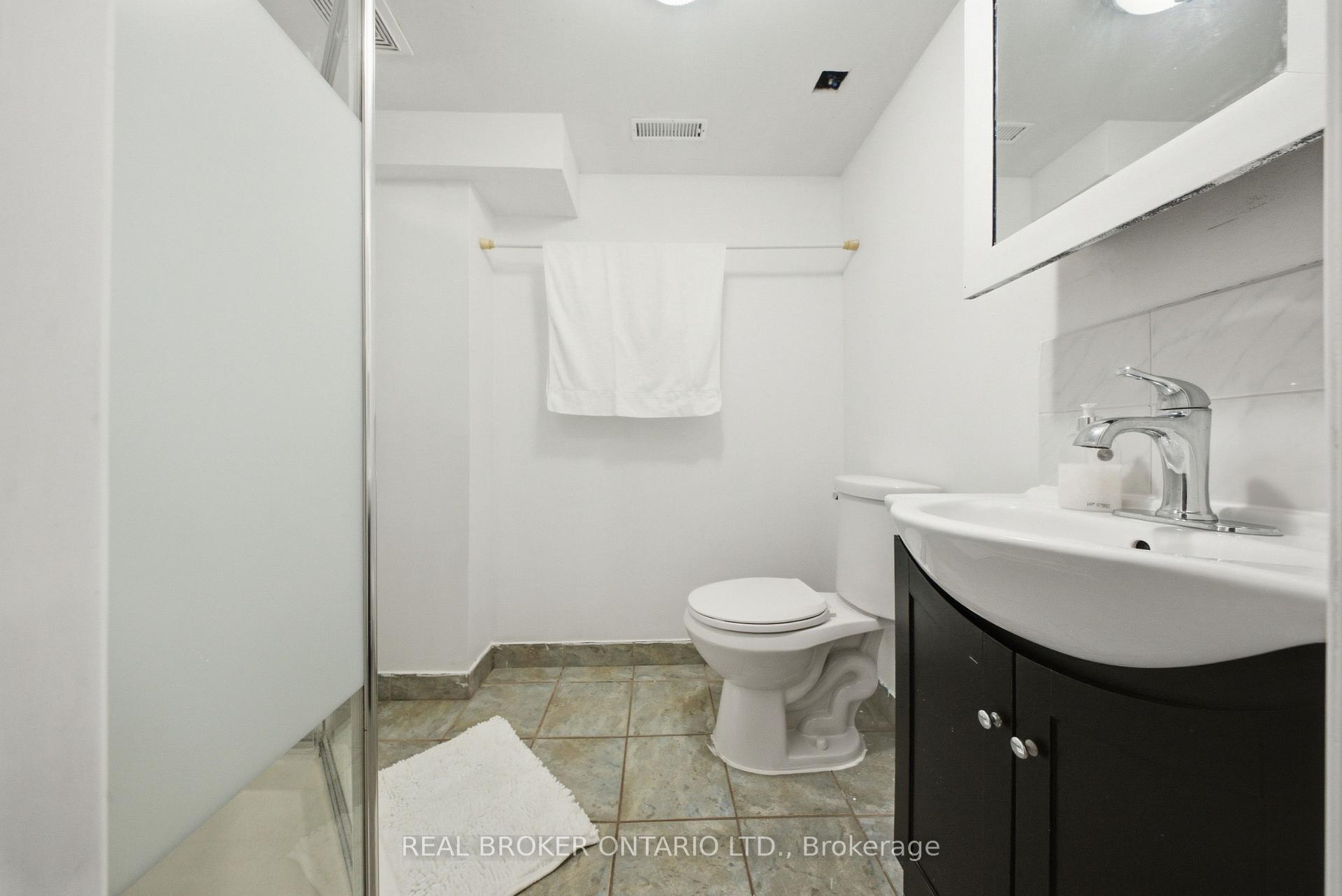 Photo 18 of Unit 59, 880 Limeridge Road E, Hamilton, Berrisfield — HOMEH