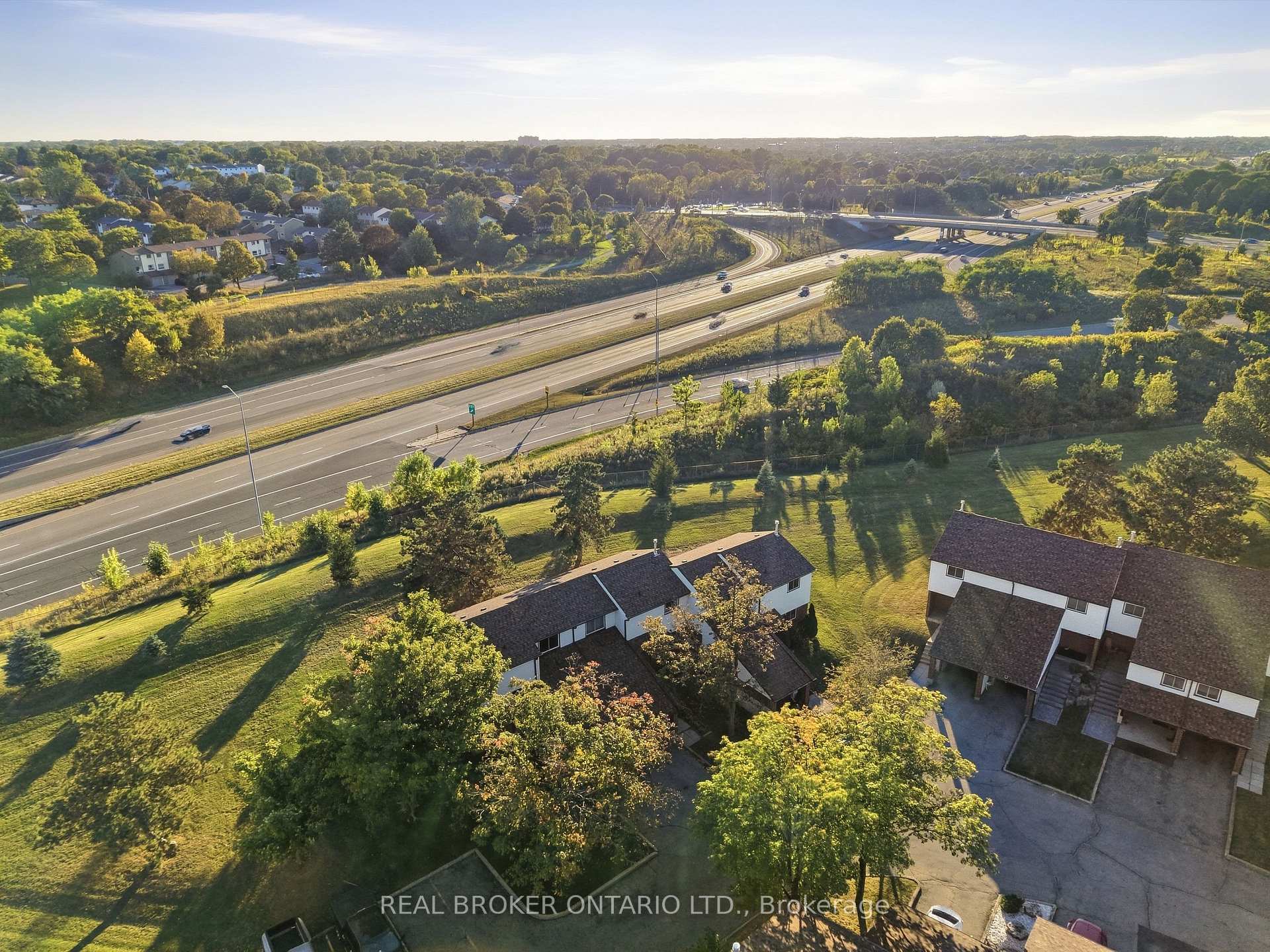 Photo 26 of Unit 59, 880 Limeridge Road E, Hamilton, Berrisfield — HOMEH