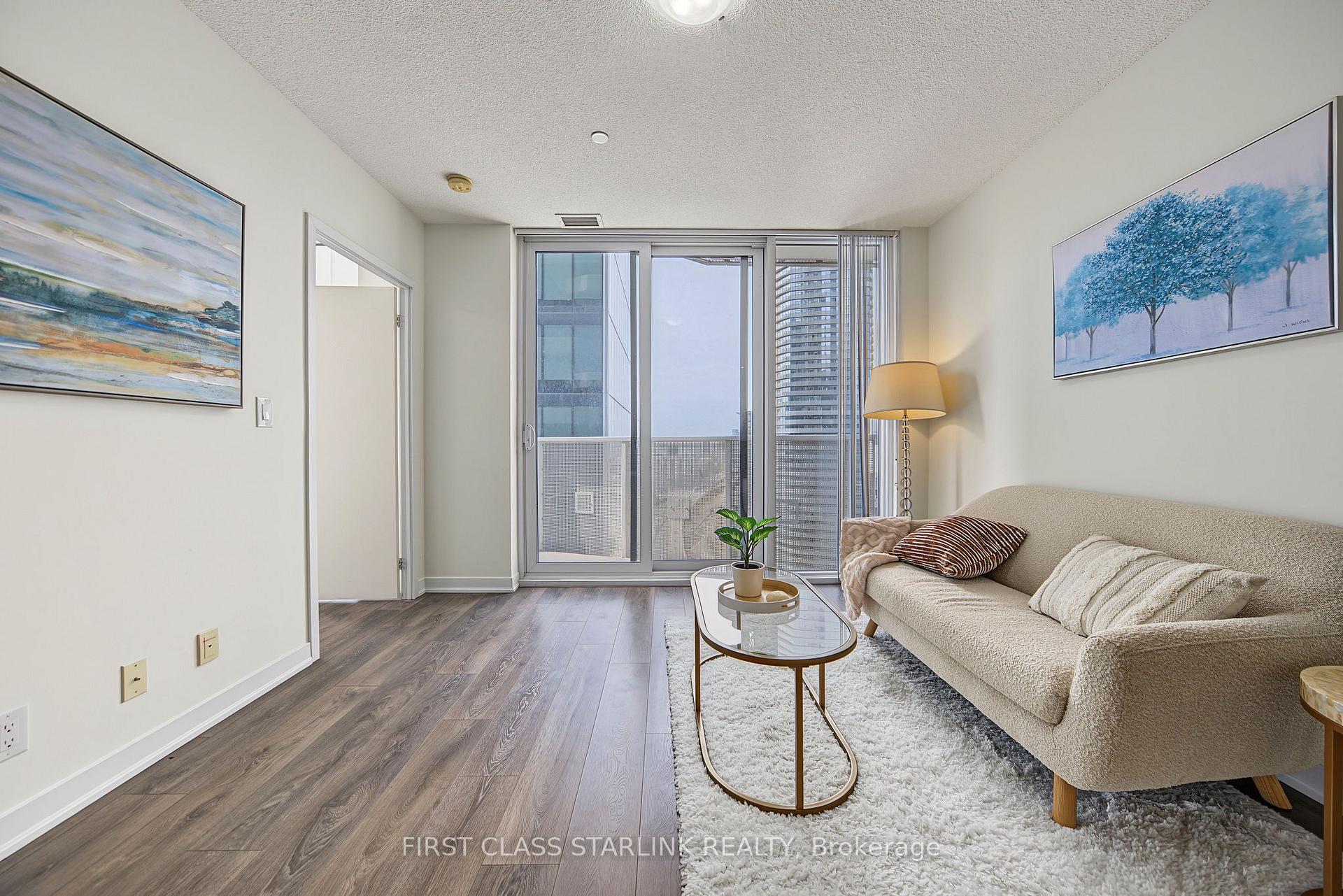 Photo 7 of Unit 2801, 100 Harbour Street, Toronto, Waterfront Communities — HOMEH