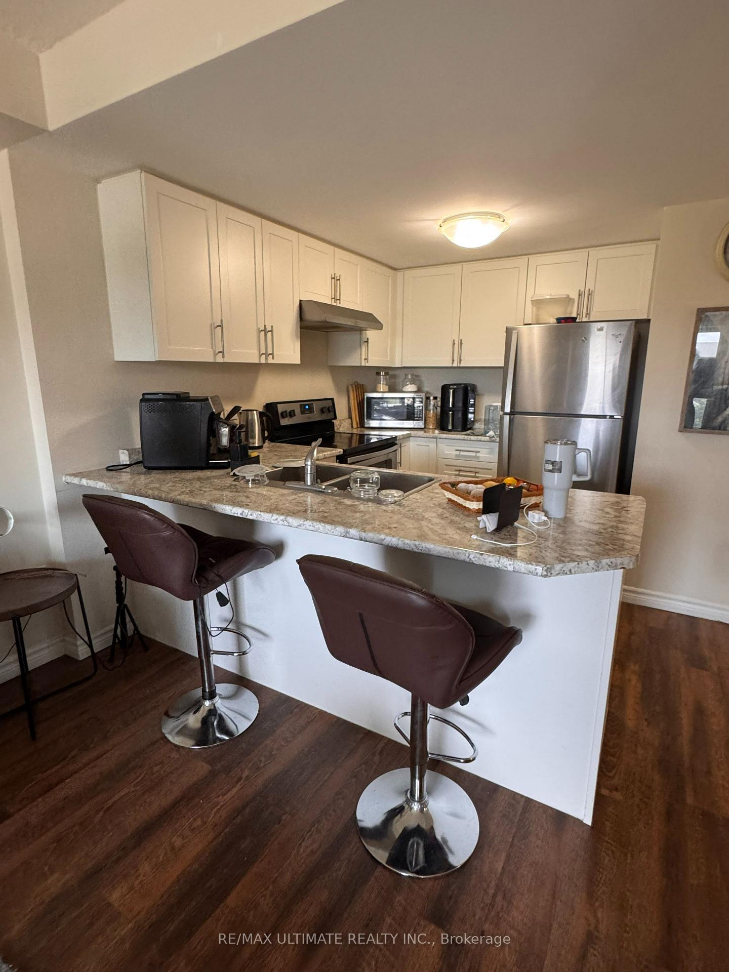 Photo 8 of Unit 515, 7 Kay Crescent, Guelph, Pineridge/Westminster Woods — HOMEH