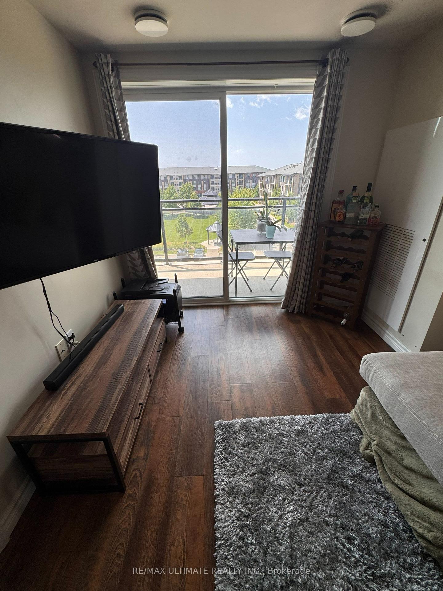 Photo 10 of Unit 515, 7 Kay Crescent, Guelph, Pineridge/Westminster Woods — HOMEH