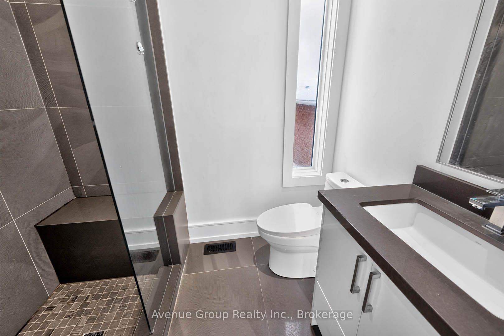 Photo 29 of 33 Cartwright Avenue, North York, Yorkdale-Glen Park — HOMEH