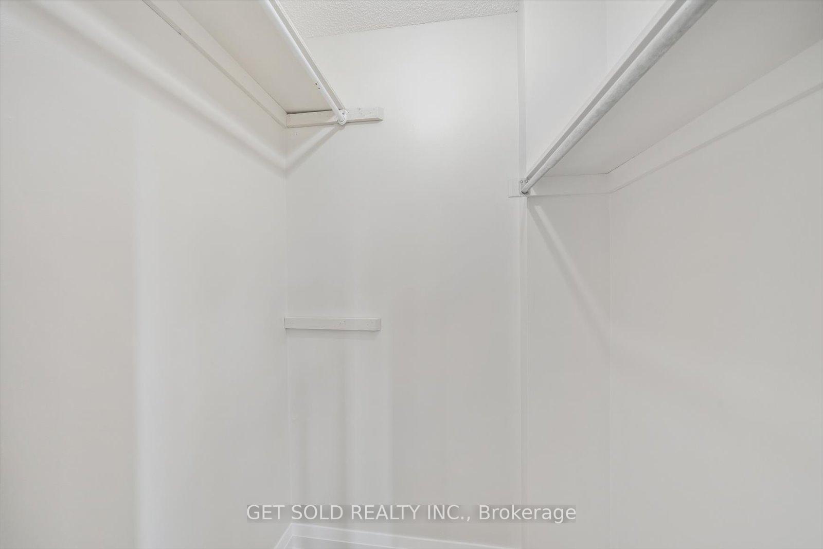 Photo 20 of 232 Kozlov Street, Barrie, West Bayfield — HOMEH