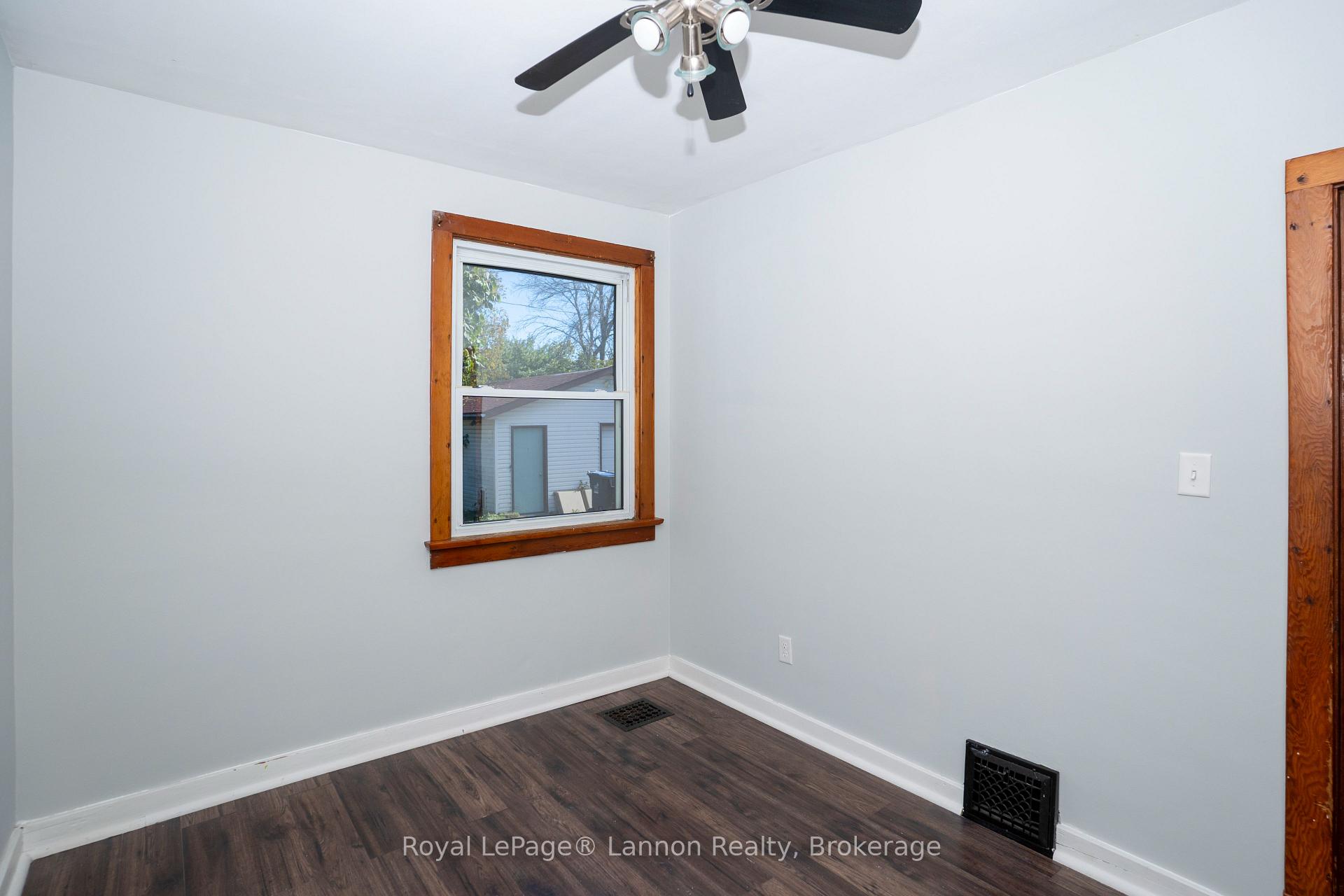 Photo 16 of 738 Mortimer Avenue E, Thunder Bay, Westfort — HOMEH