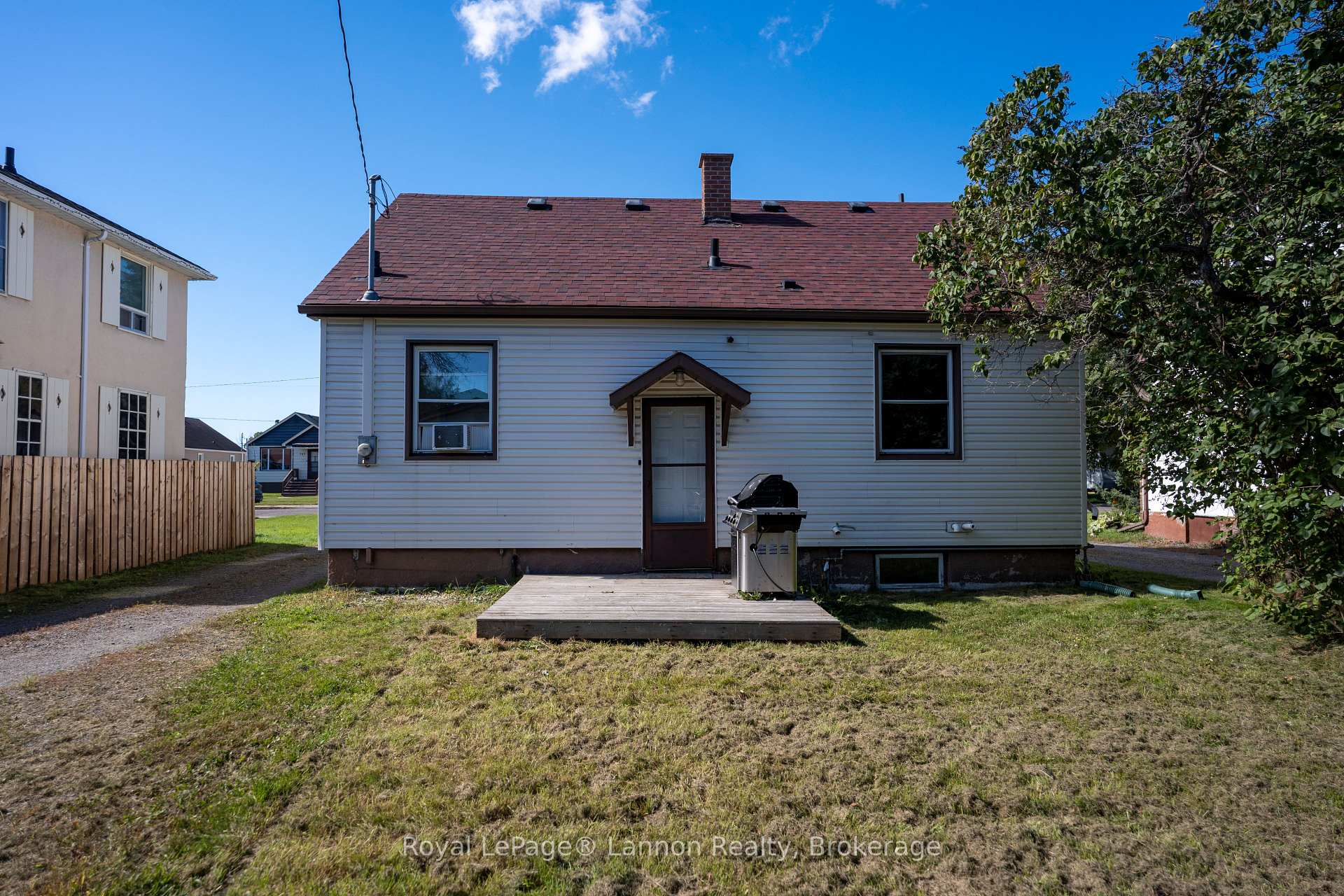 Photo 29 of 738 Mortimer Avenue E, Thunder Bay, Westfort — HOMEH