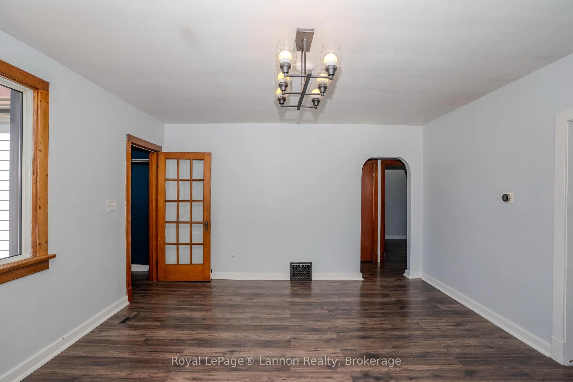 Photo 3 of 738 Mortimer Avenue E, Thunder Bay, Westfort — HOMEH