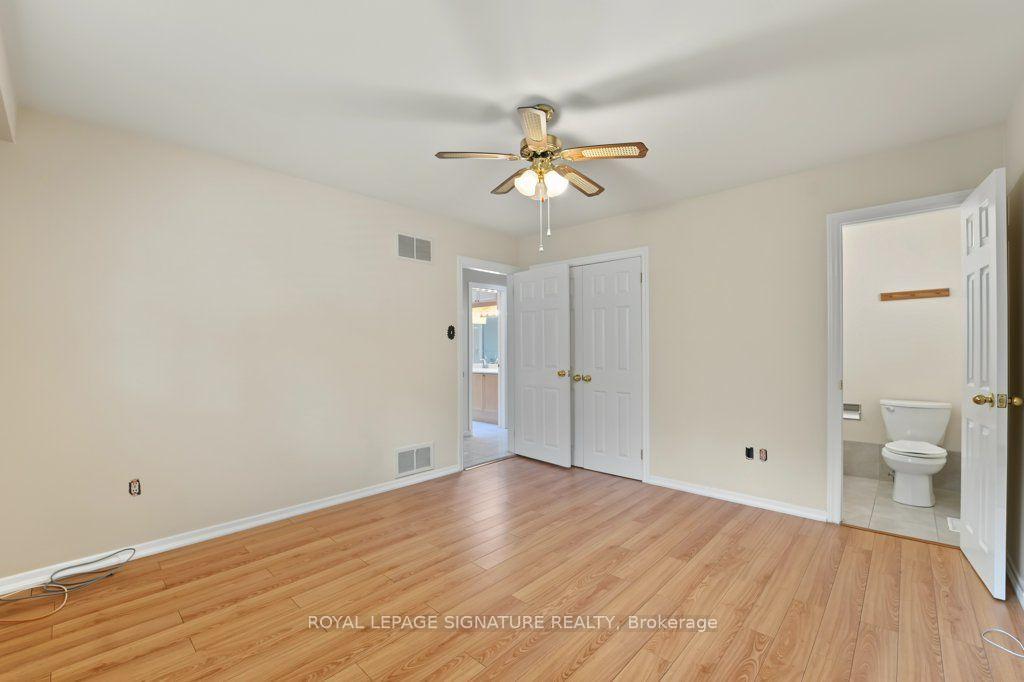 Photo 23 of 56 Apricot Street, Markham, Bayview Glen — HOMEH
