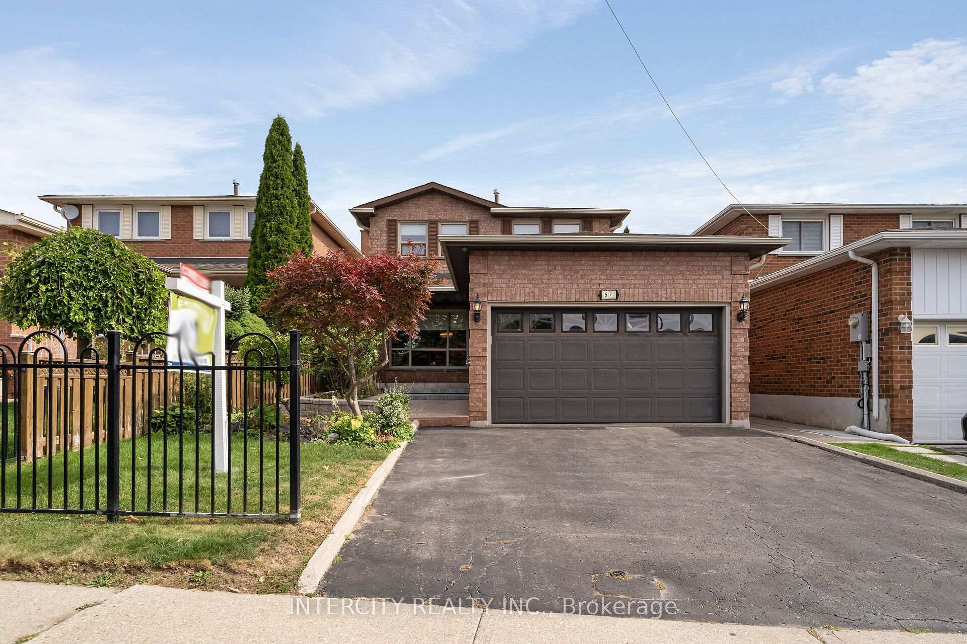 Photo 1 of 57 Kaiser Drive, Vaughan, West Woodbridge — HOMEH