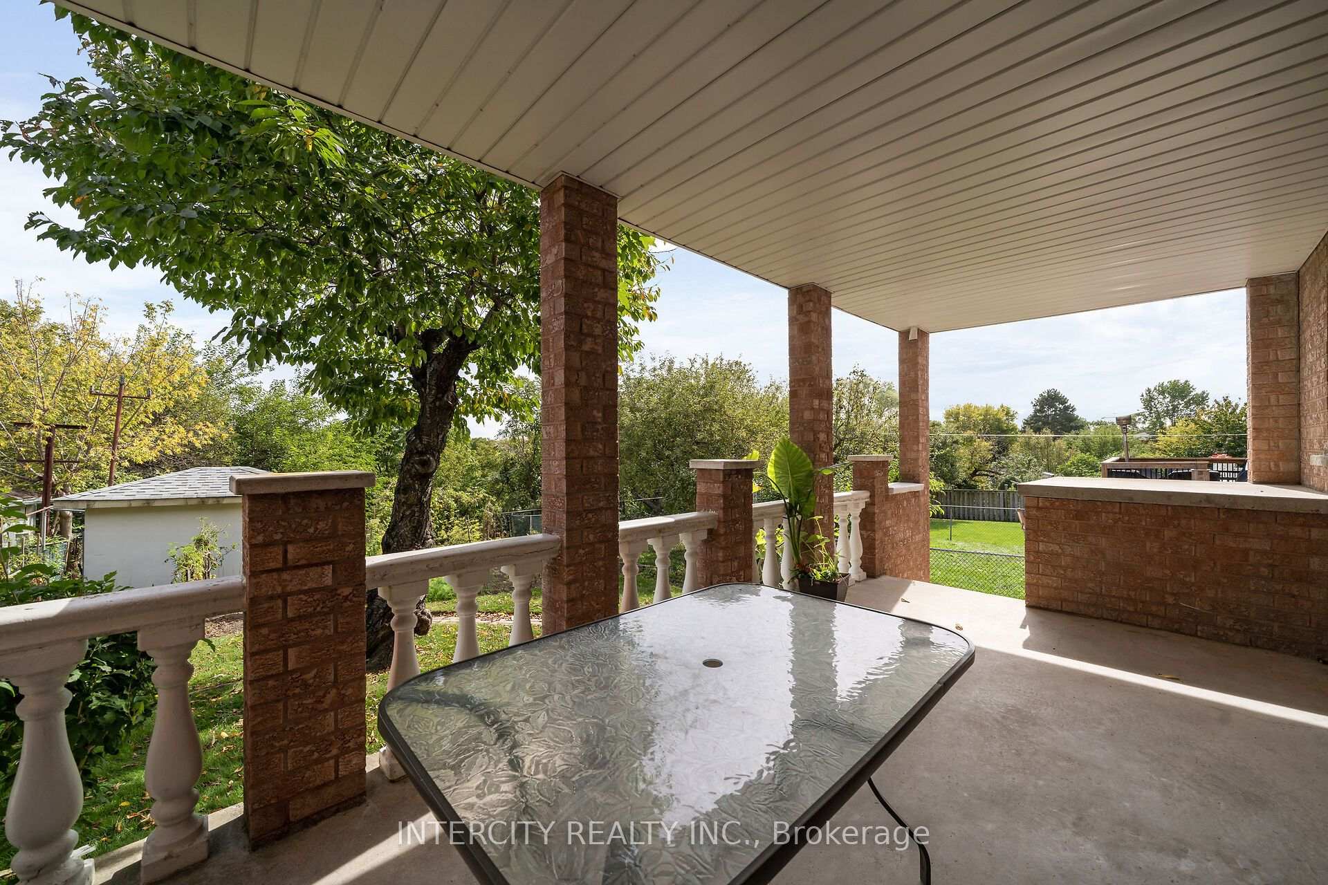 Photo 37 of 57 Kaiser Drive, Vaughan, West Woodbridge — HOMEH