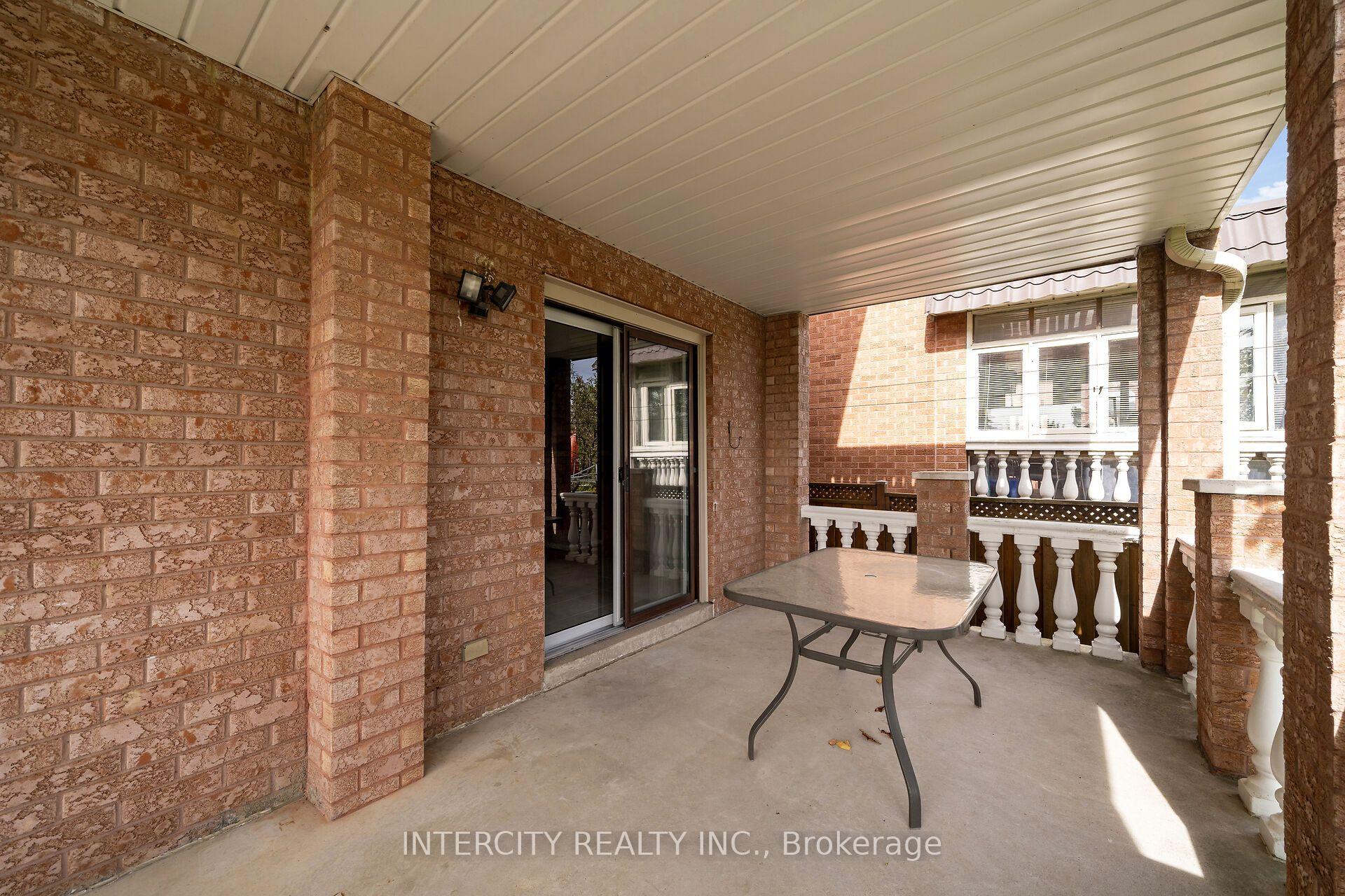 Photo 39 of 57 Kaiser Drive, Vaughan, West Woodbridge — HOMEH