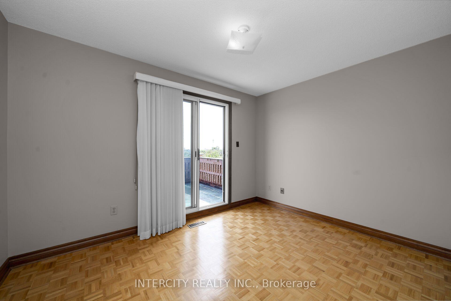 Photo 59 of 57 Kaiser Drive, Vaughan, West Woodbridge — HOMEH
